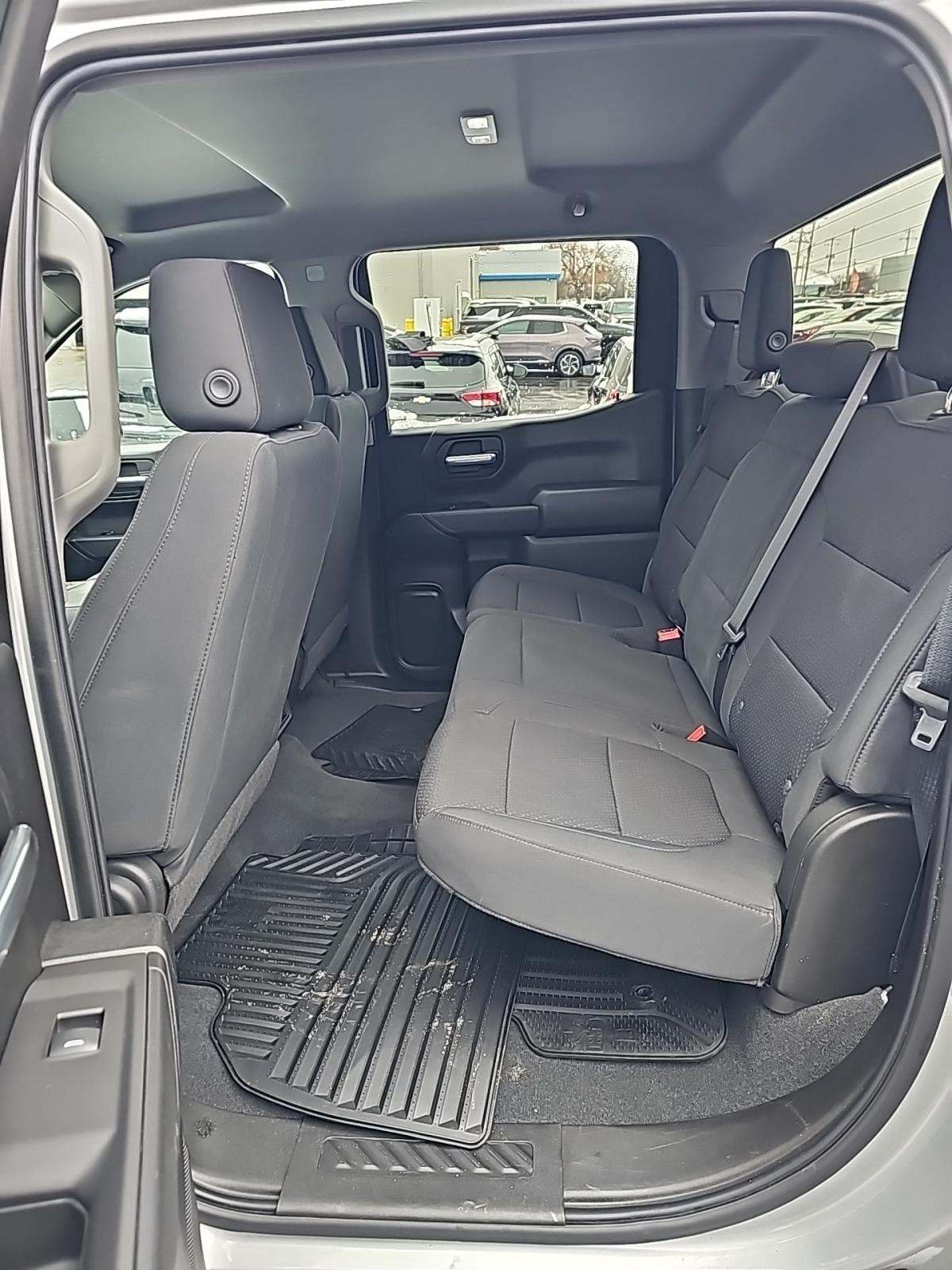 2021 Chevrolet Silverado 1500 Custom AWD