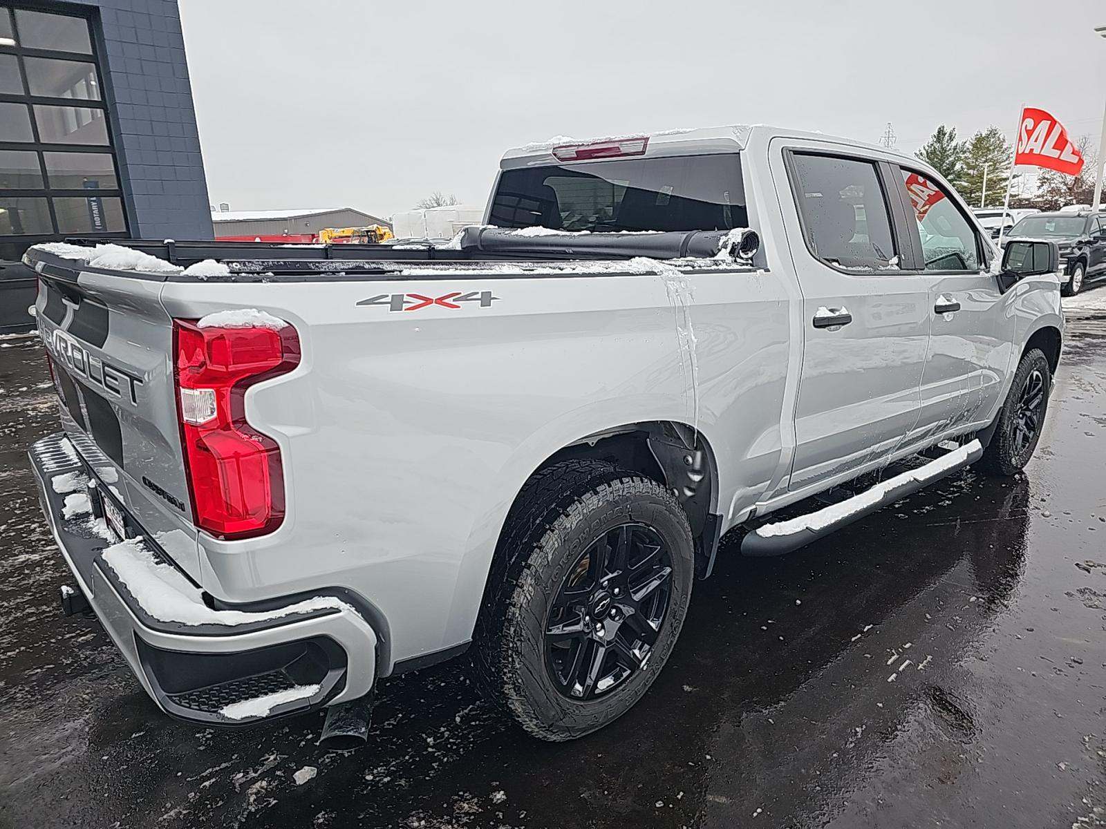 2021 Chevrolet Silverado 1500 Custom AWD