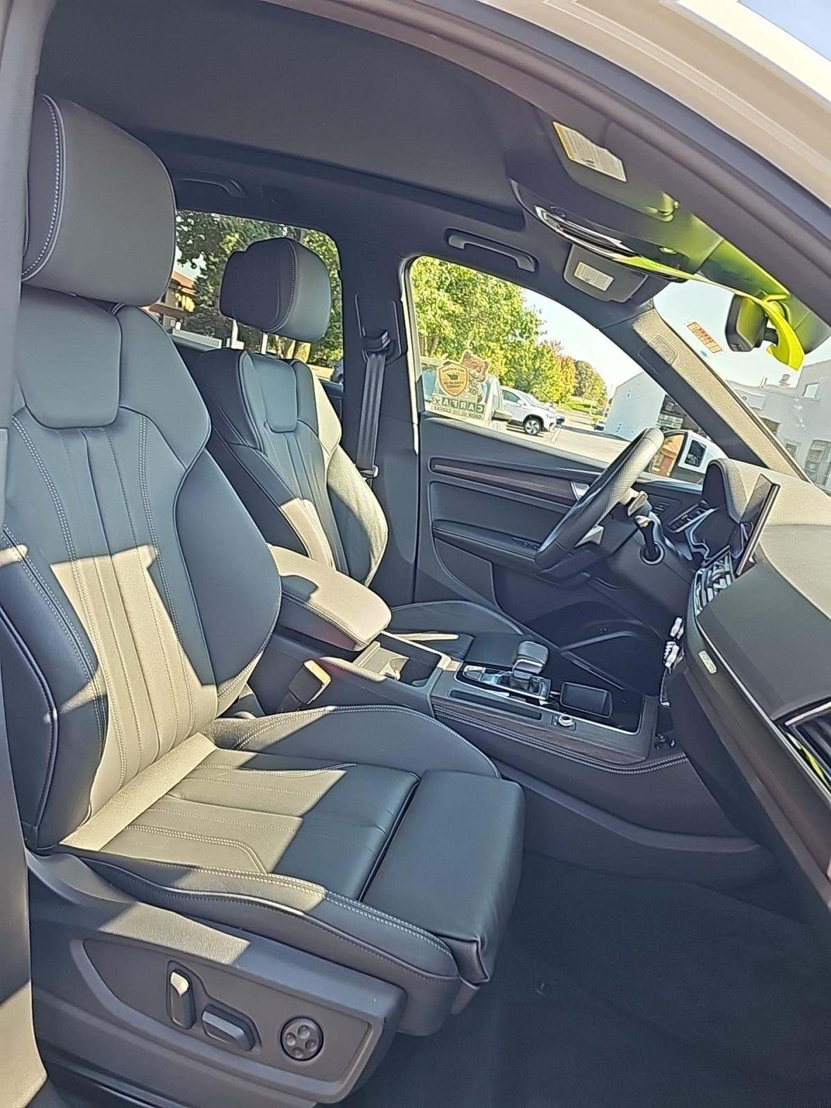 2025 Audi Q5 e Plug-In Hybrid S line Premium Plus AWD