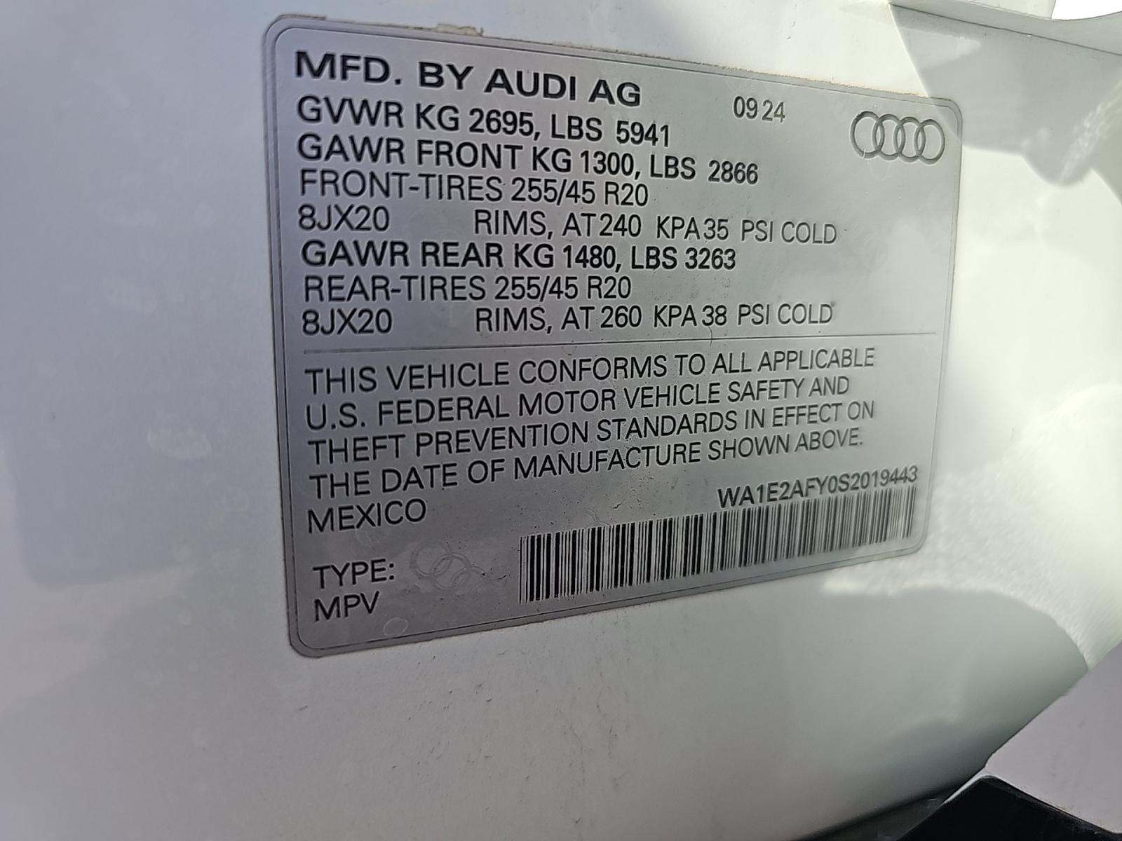 2025 Audi Q5 e Plug-In Hybrid S line Premium Plus AWD