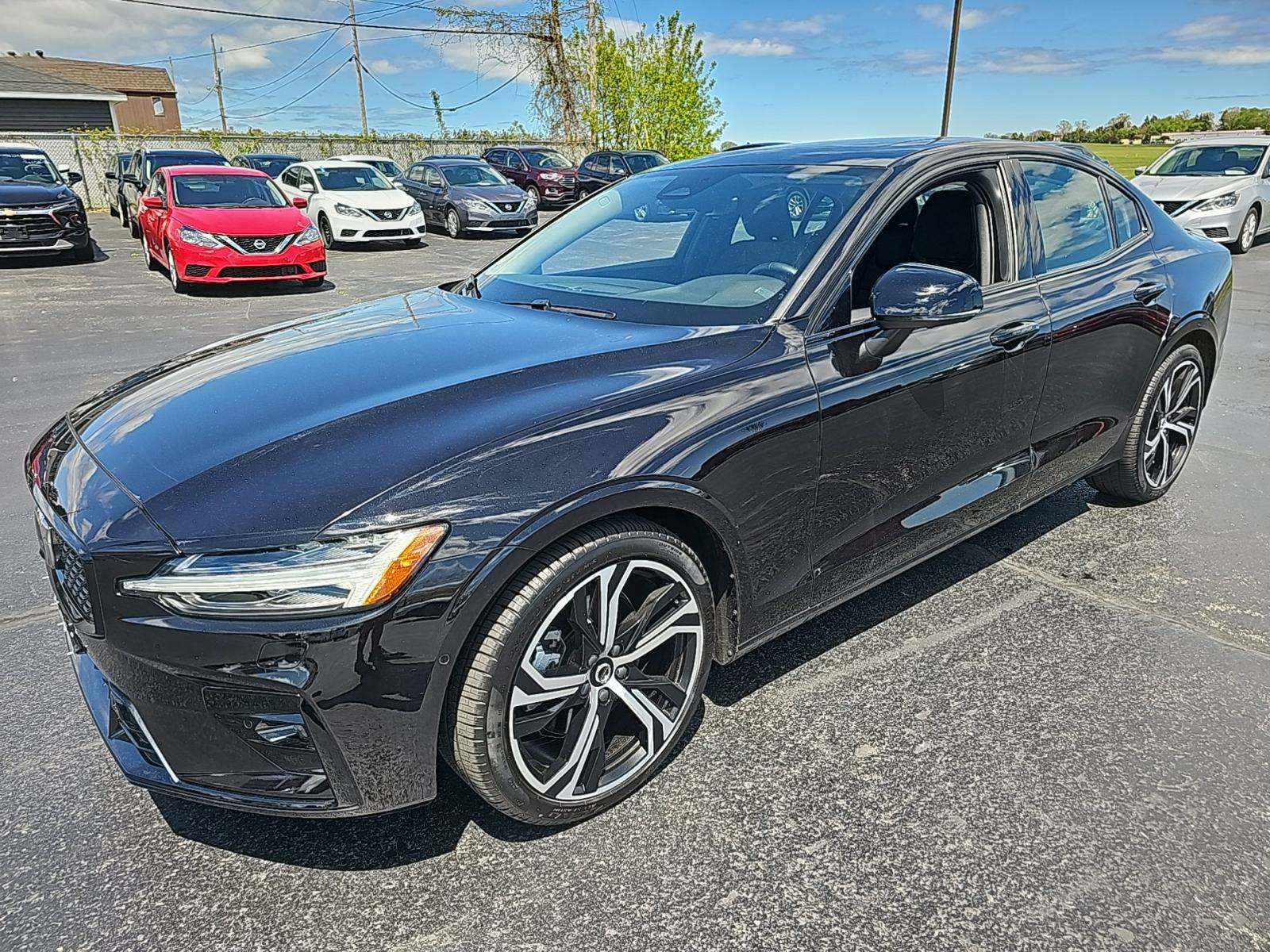 2025 Volvo S60 B5 Plus AWD