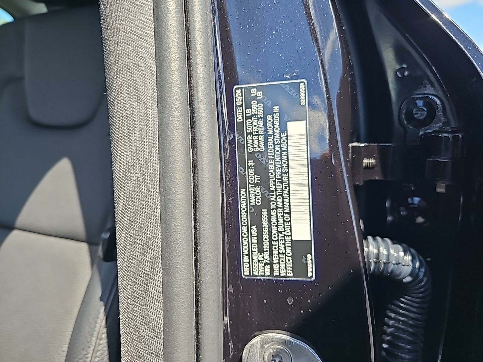 2025 Volvo S60 B5 Plus AWD