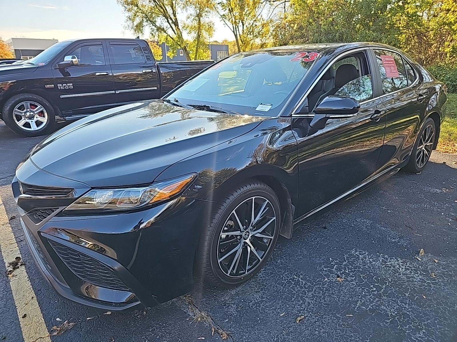 2023 Toyota Camry SE AWD