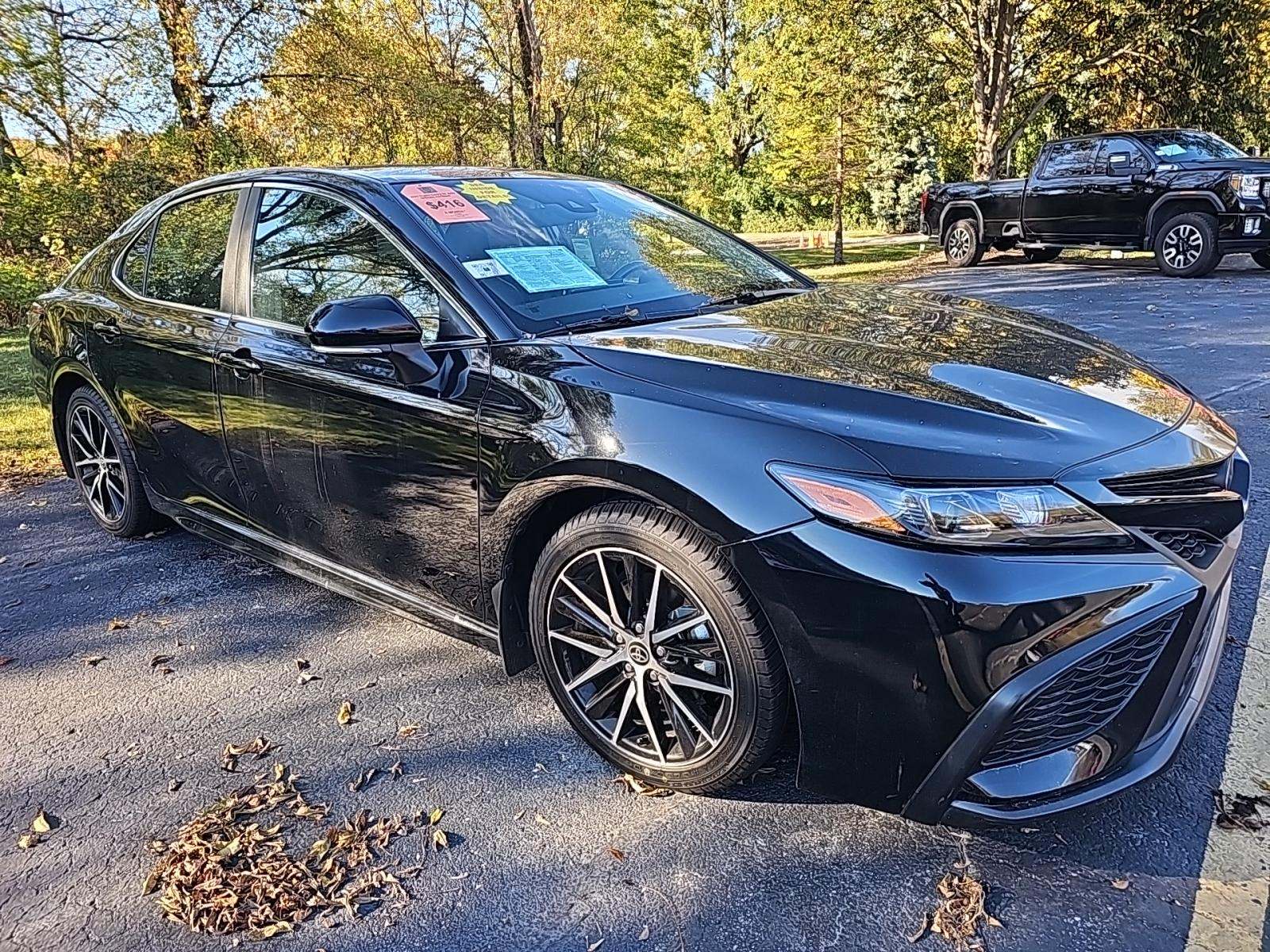 2023 Toyota Camry SE AWD