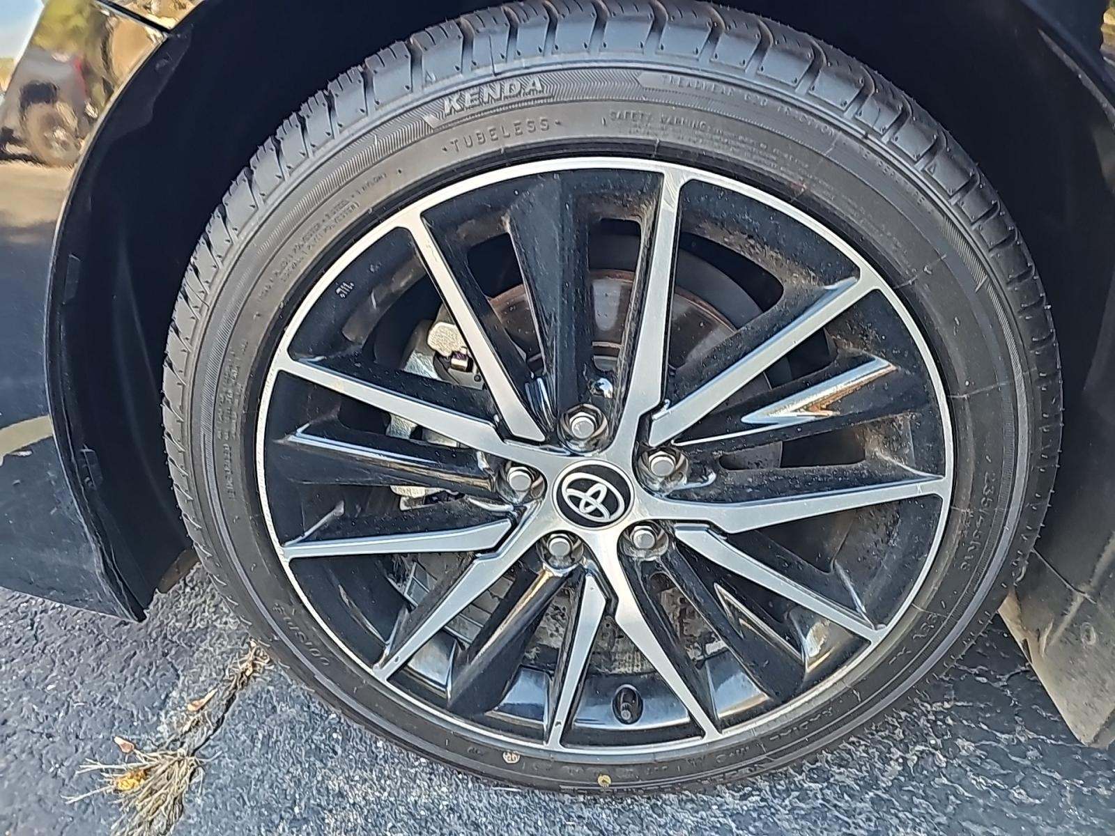 2023 Toyota Camry SE AWD