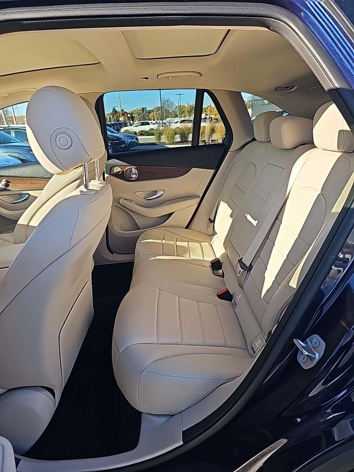 2021 Mercedes-Benz GLC GLC 300 AWD