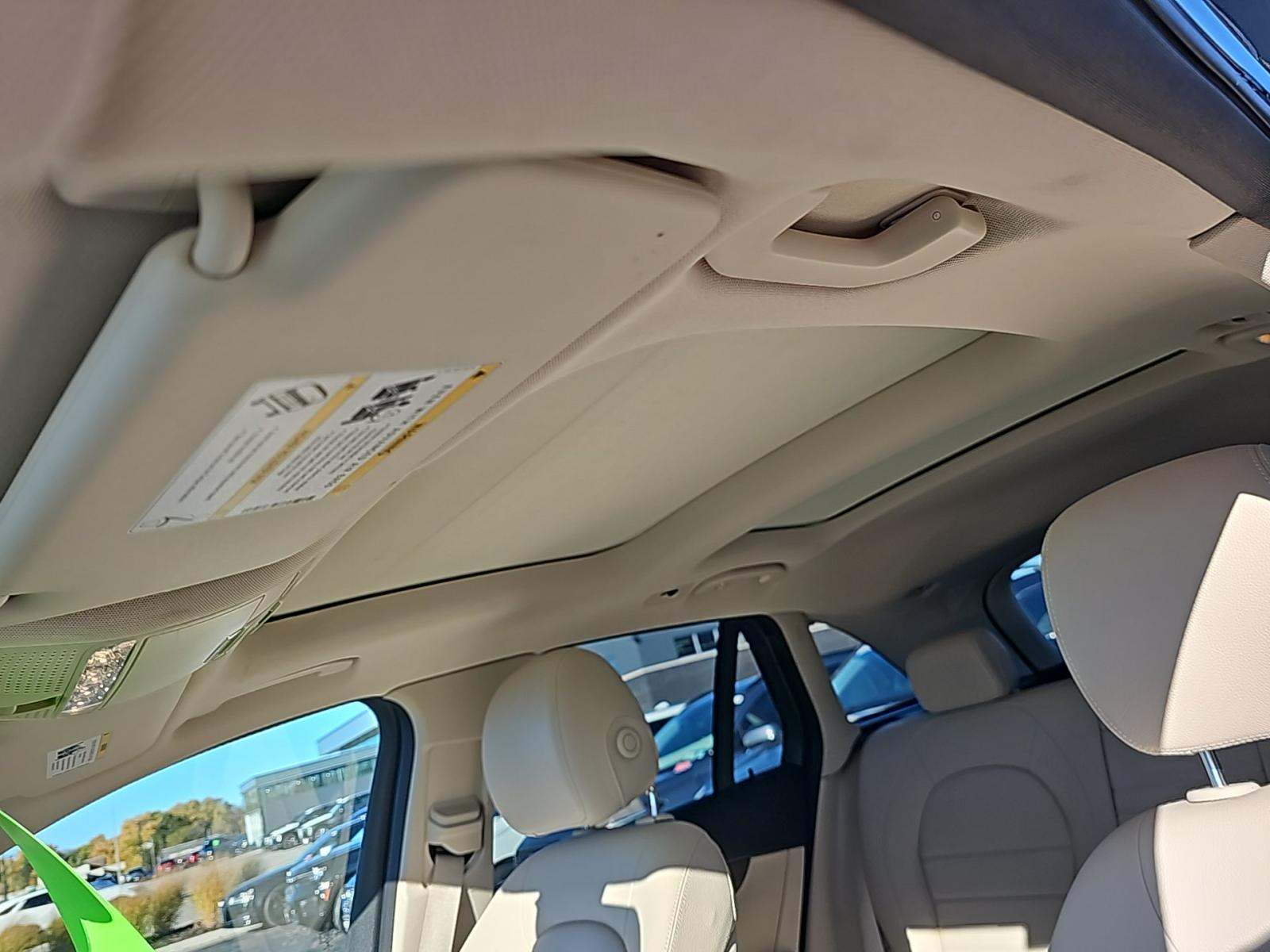 2021 Mercedes-Benz GLC GLC 300 AWD