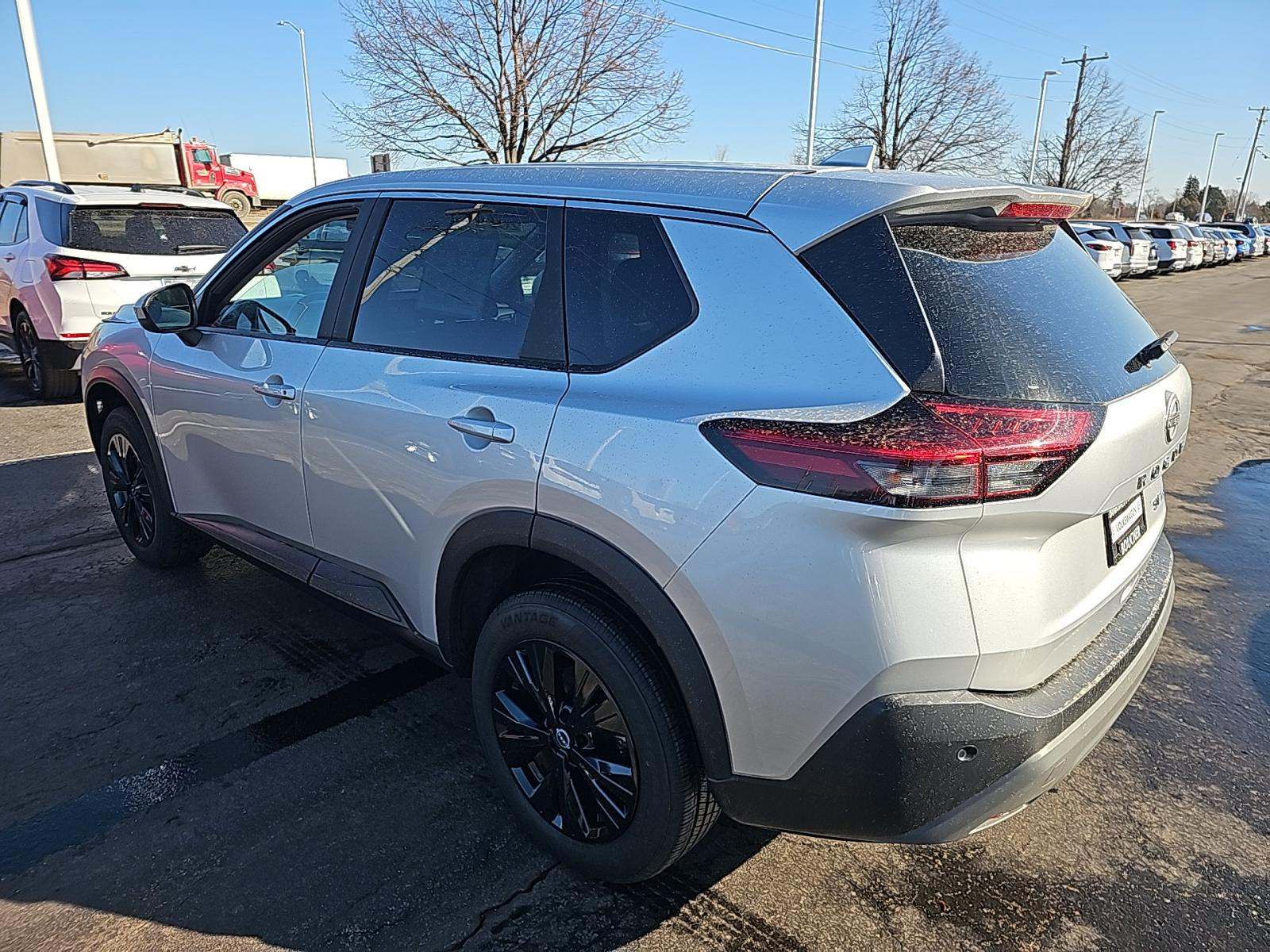 2023 Nissan Rogue SV AWD