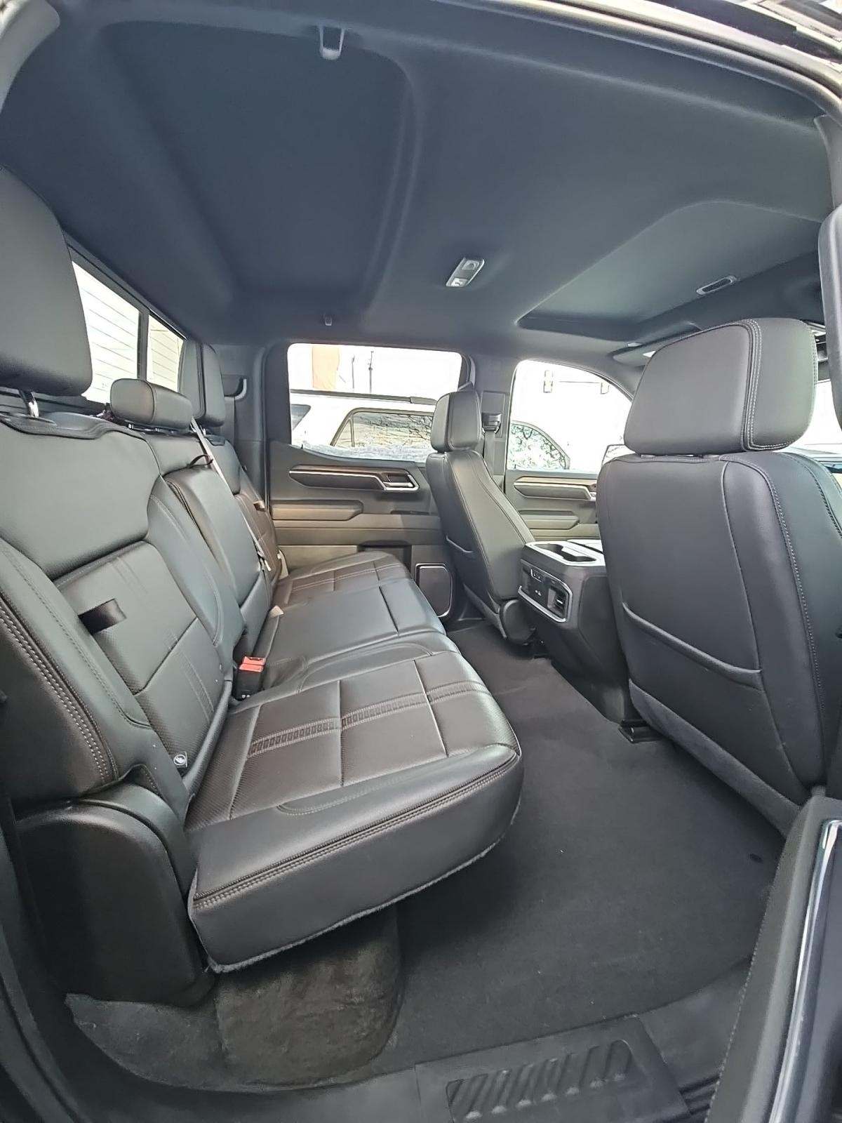 2022 Chevrolet Silverado 1500 High Country AWD