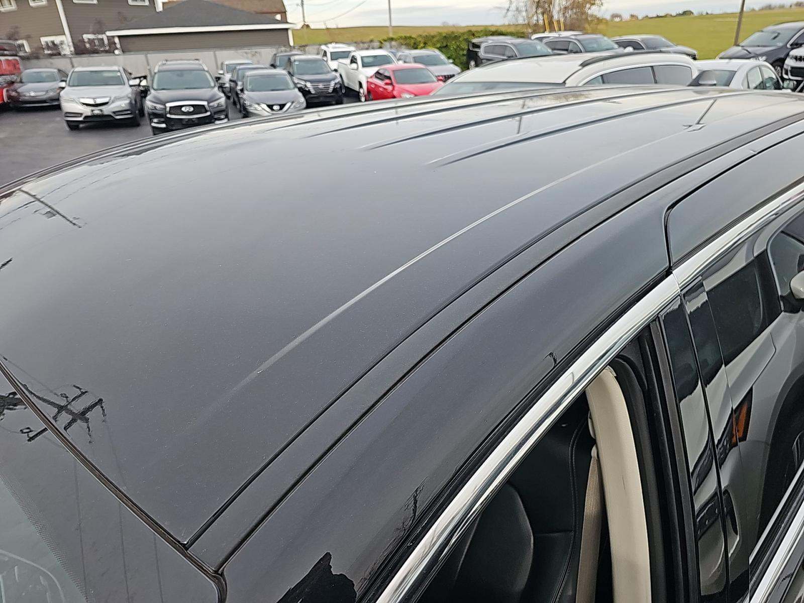 2023 Chrysler Pacifica Hybrid Touring L FWD