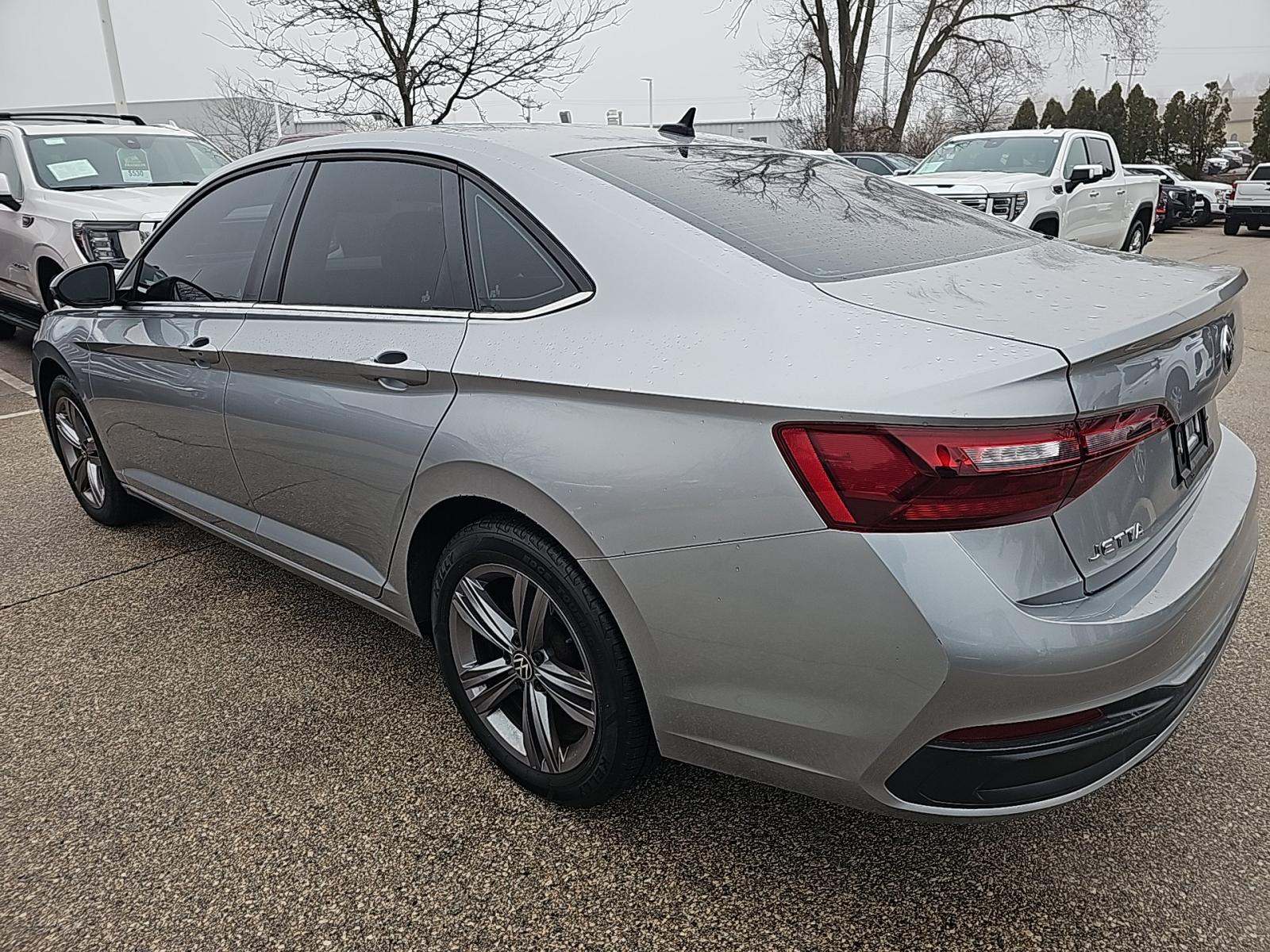 2023 Volkswagen Jetta 1.5T SE FWD