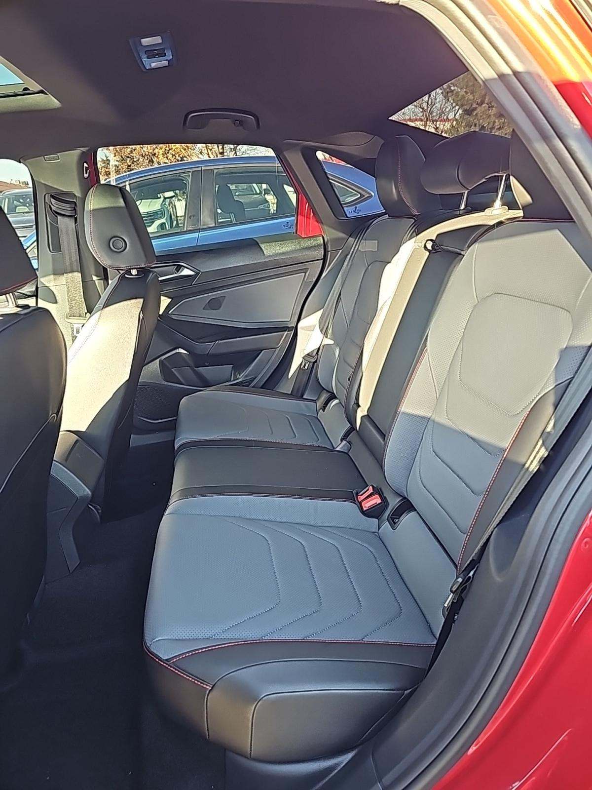 2025 Volkswagen Jetta 2.0T GLI Autobahn FWD