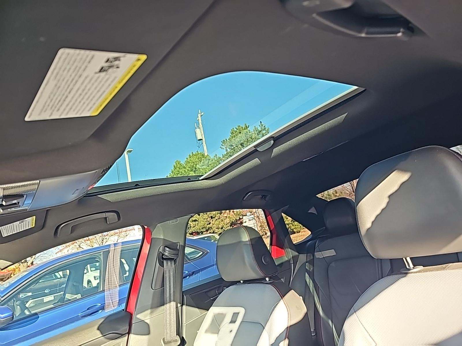 2025 Volkswagen Jetta 2.0T GLI Autobahn FWD