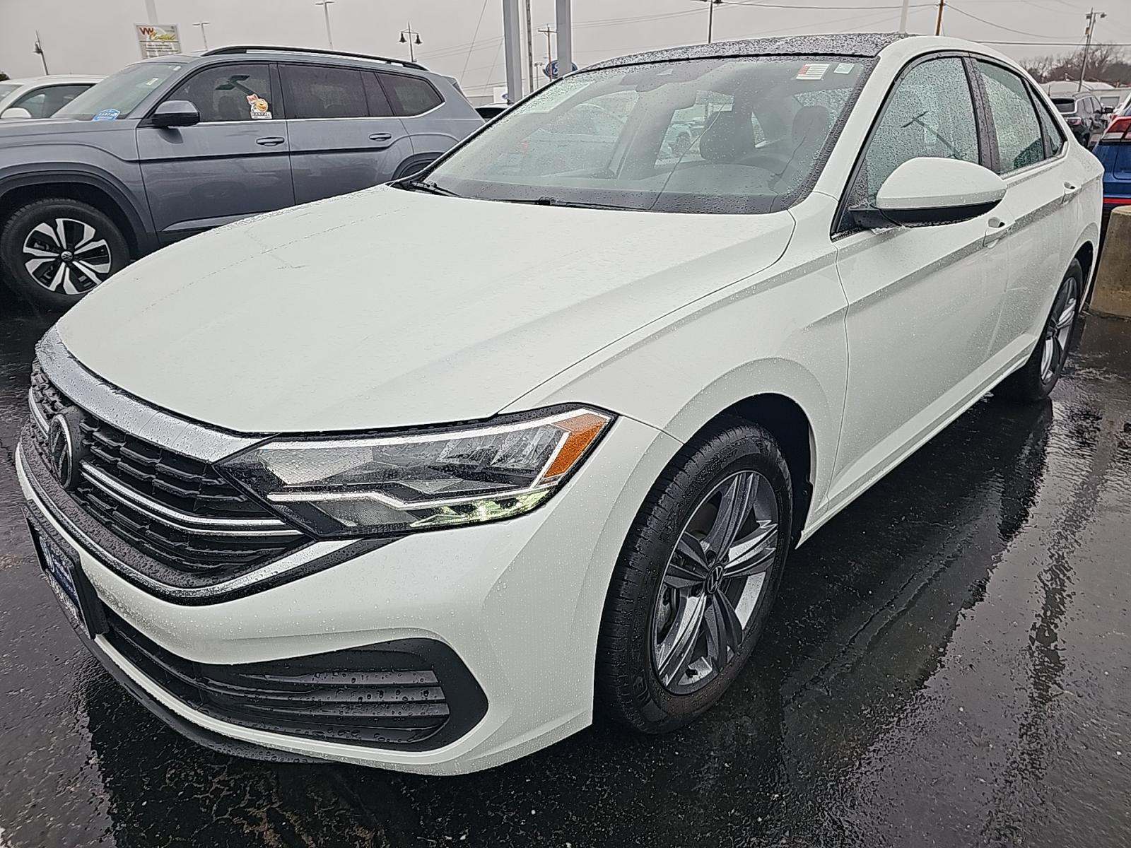 2024 Volkswagen Jetta 1.5T SE FWD