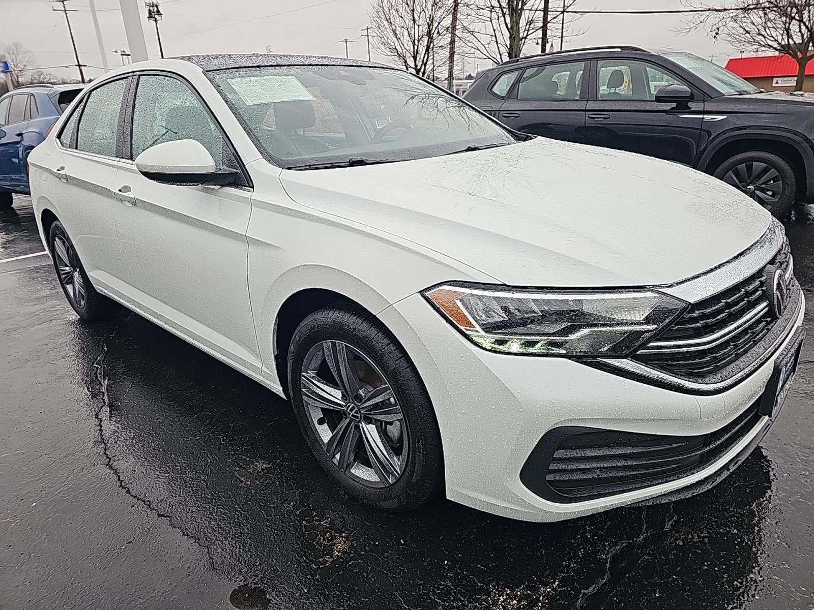 2024 Volkswagen Jetta 1.5T SE FWD