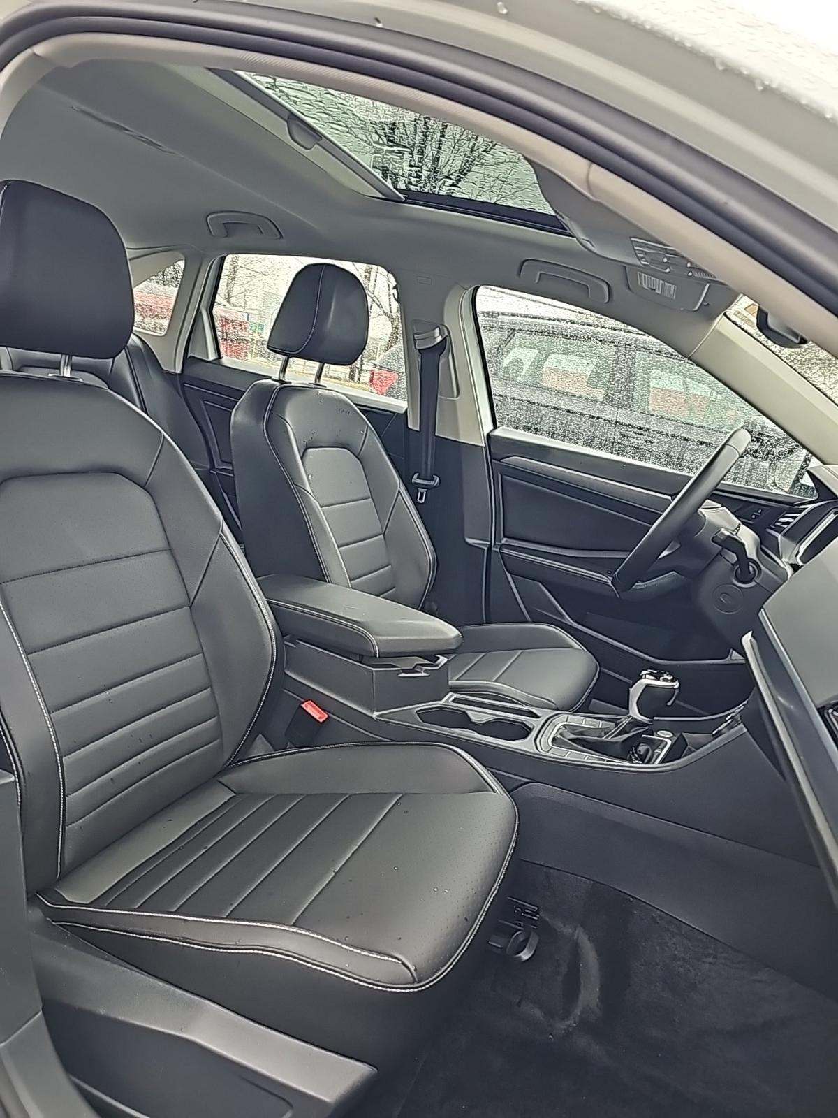 2024 Volkswagen Jetta 1.5T SE FWD