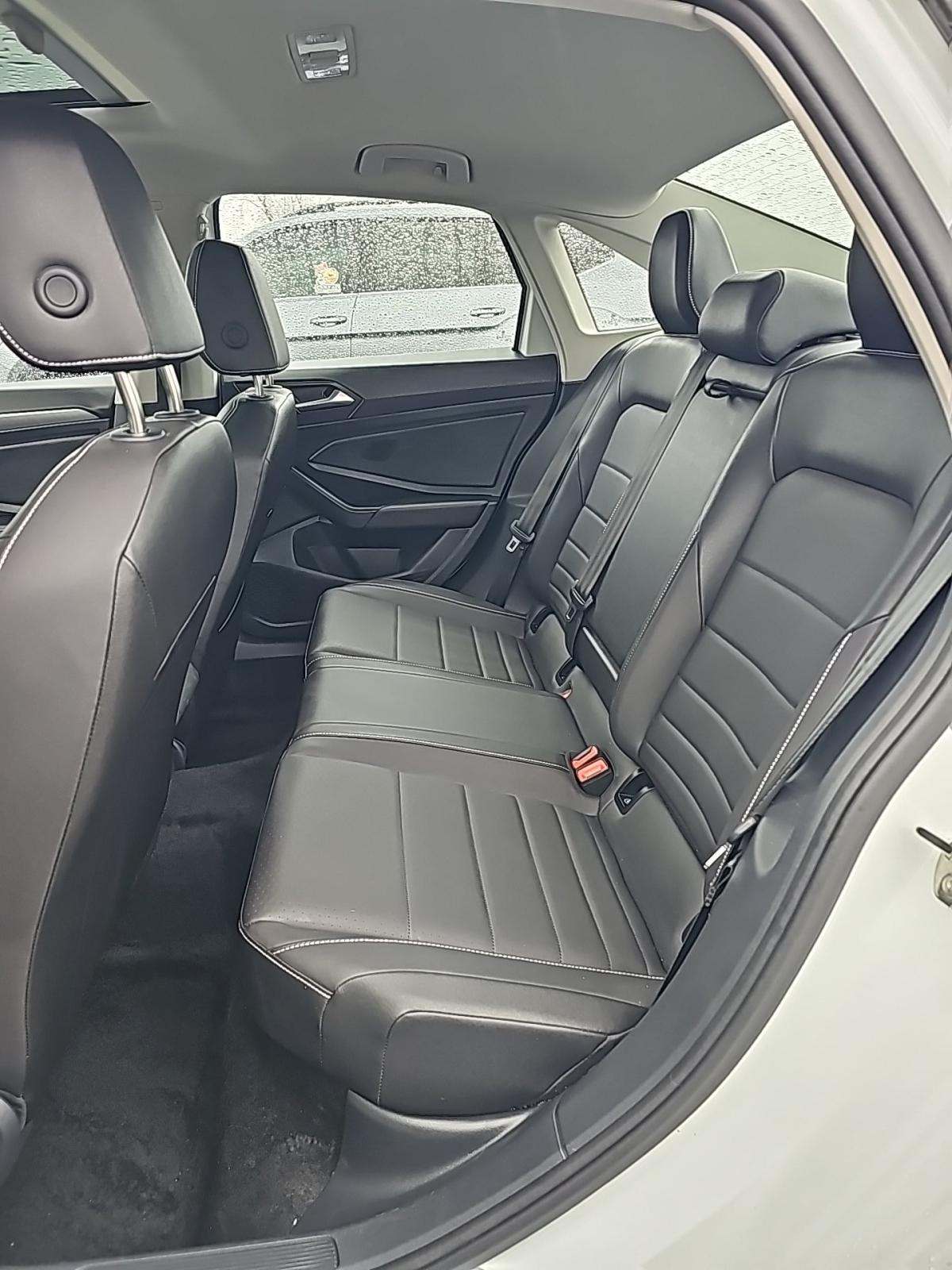 2024 Volkswagen Jetta 1.5T SE FWD