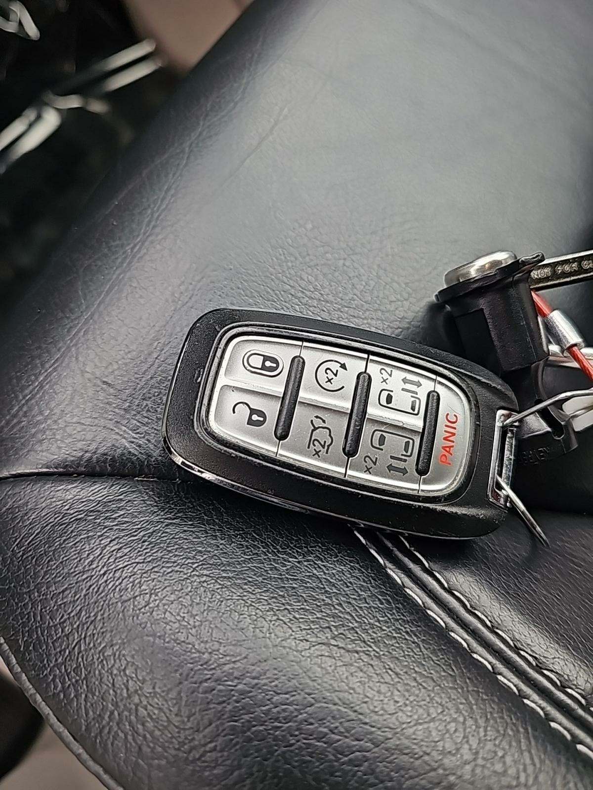 2022 Chrysler Pacifica Touring L AWD