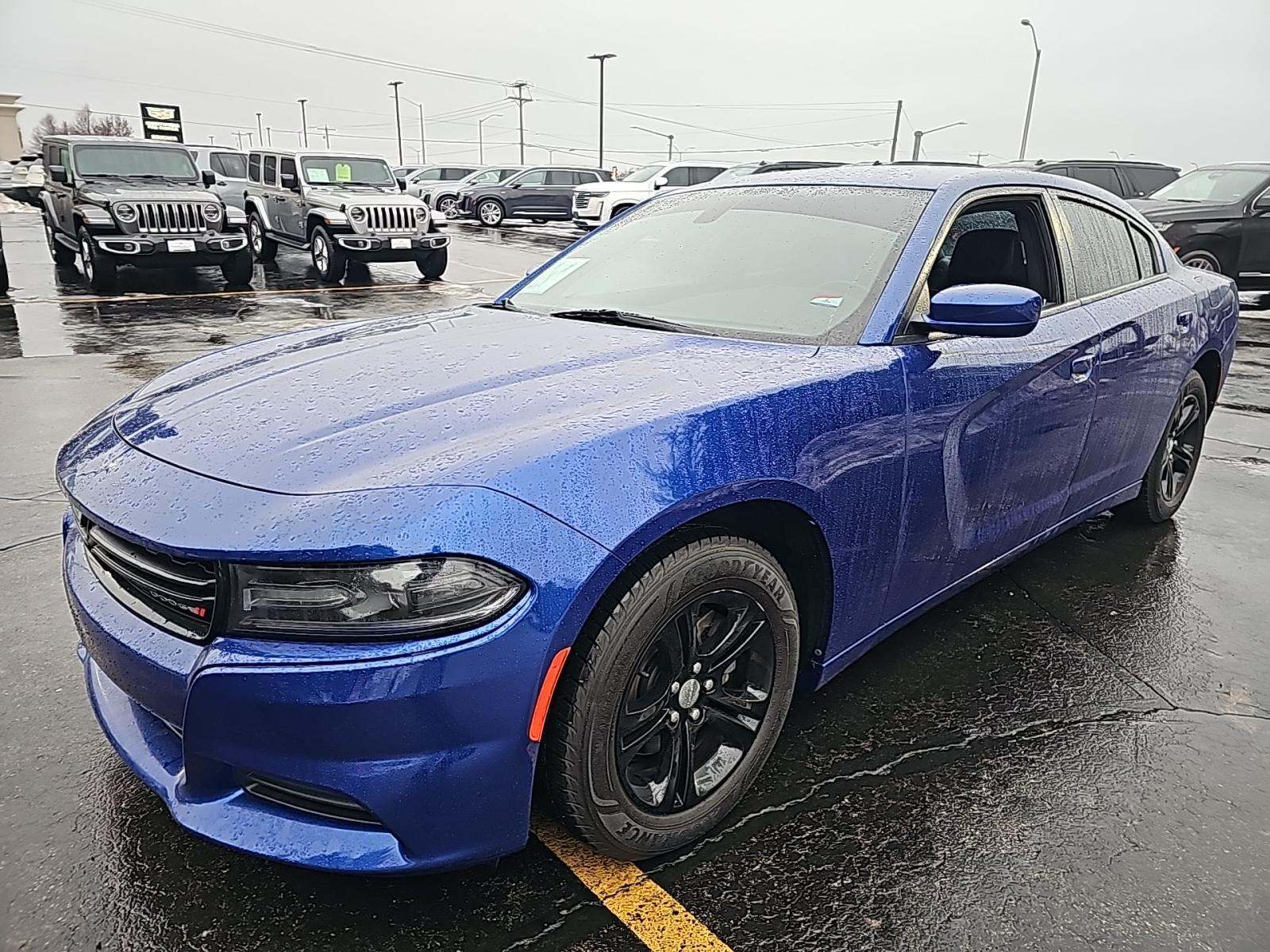 2019 Dodge Charger SXT RWD