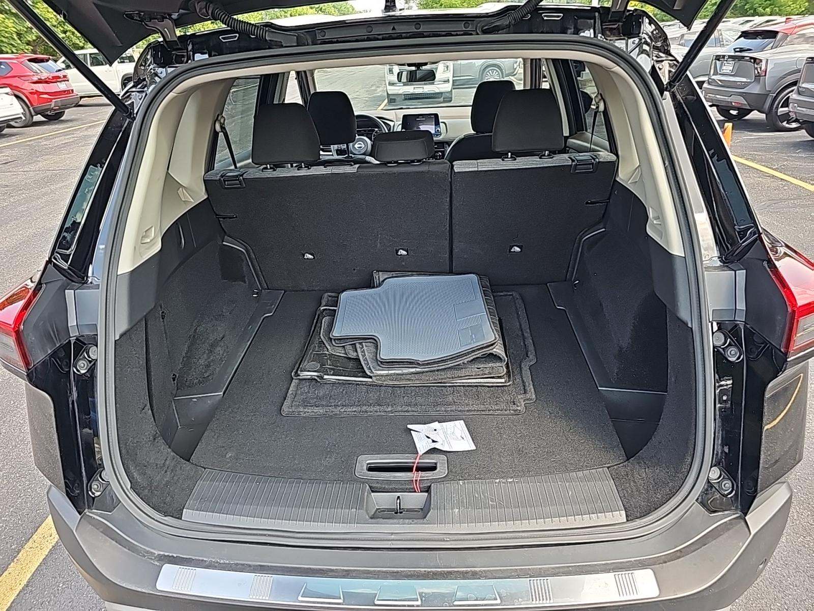 2023 Nissan Rogue SV AWD