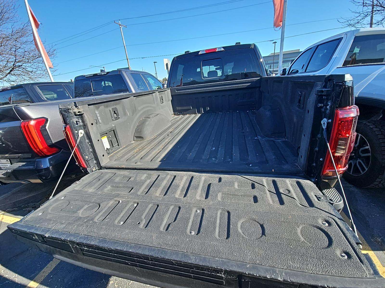 2023 Ford F-150 Hybrid XLT AWD