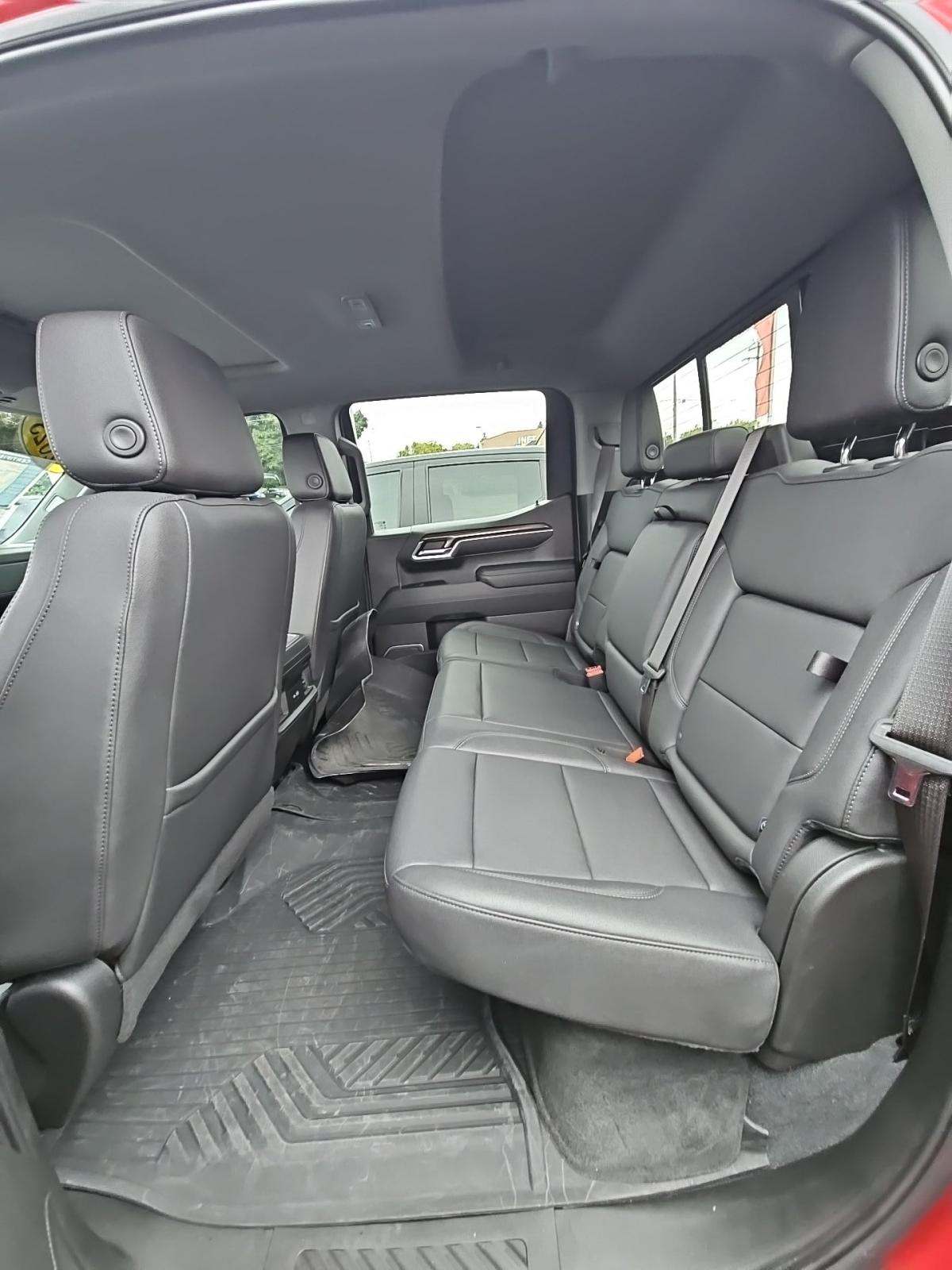 2023 Chevrolet Silverado 1500 LT Trail Boss AWD