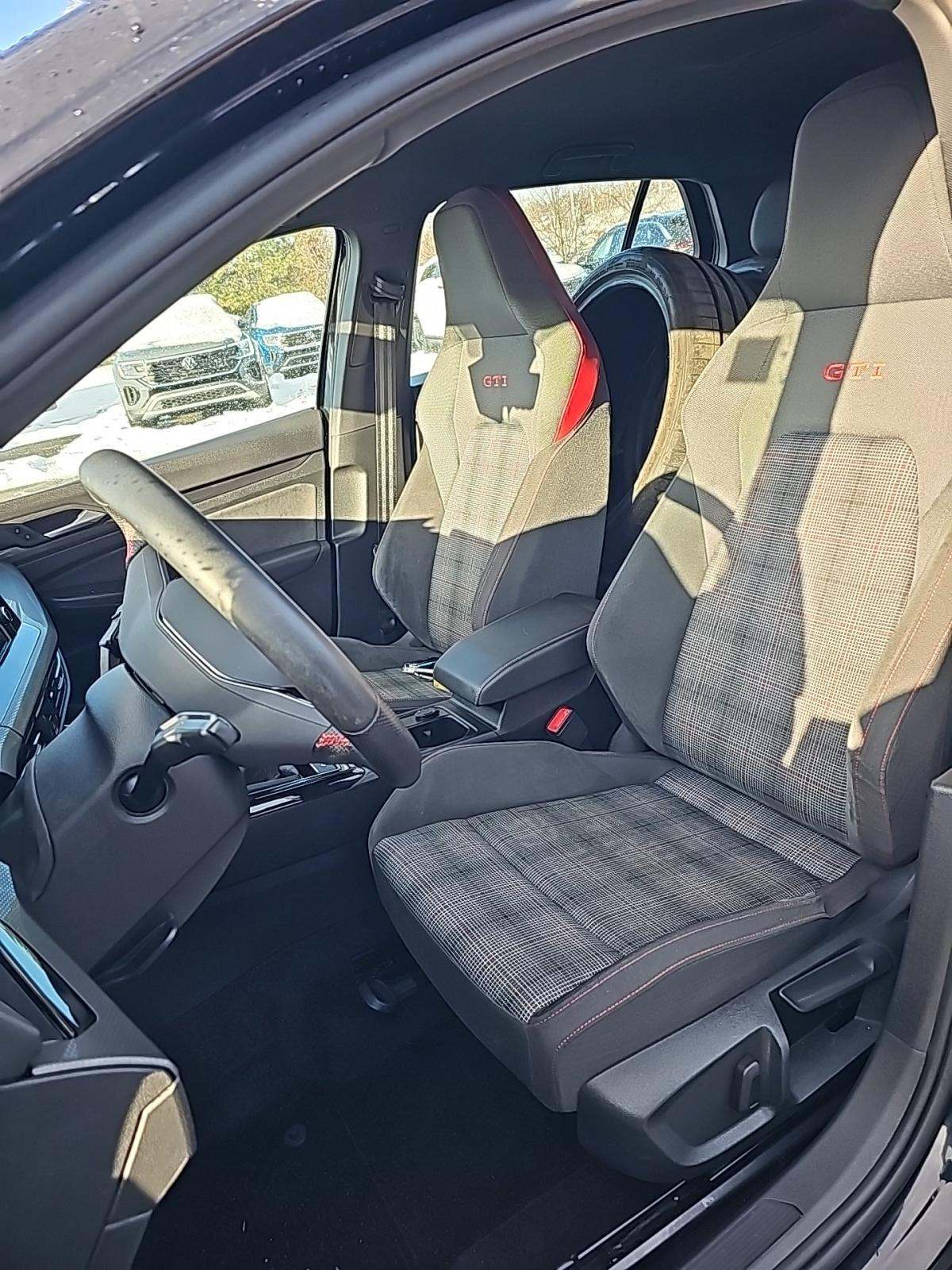 2024 Volkswagen Golf GTI 2.0T 380 S FWD