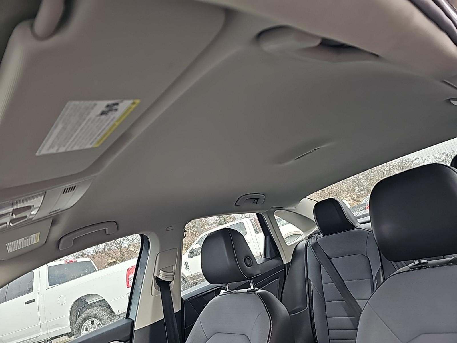 2025 Volkswagen Jetta 1.5T SE FWD