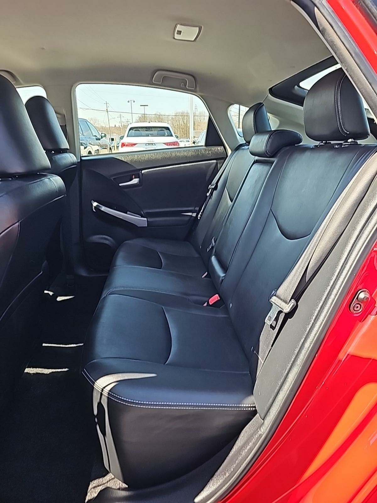 2015 Toyota Prius Persona Series FWD