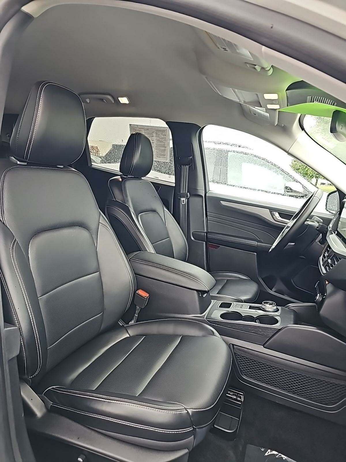 2023 Ford Escape Platinum AWD