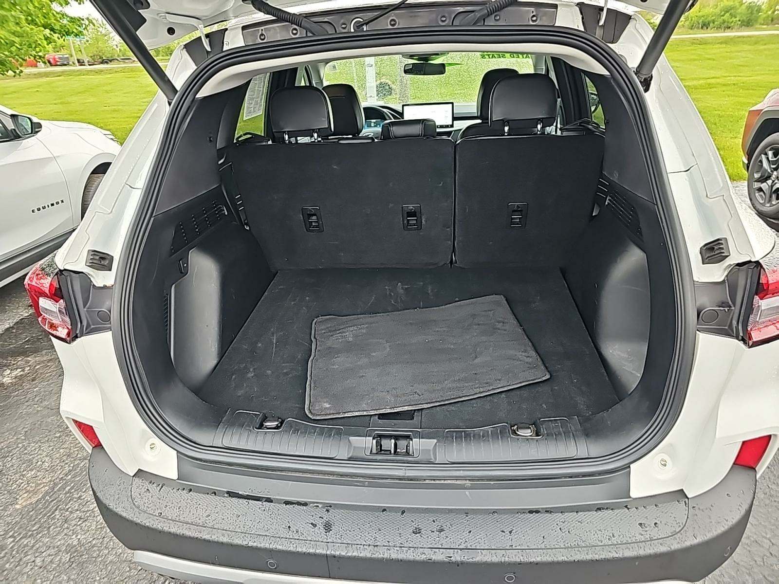 2023 Ford Escape Platinum AWD