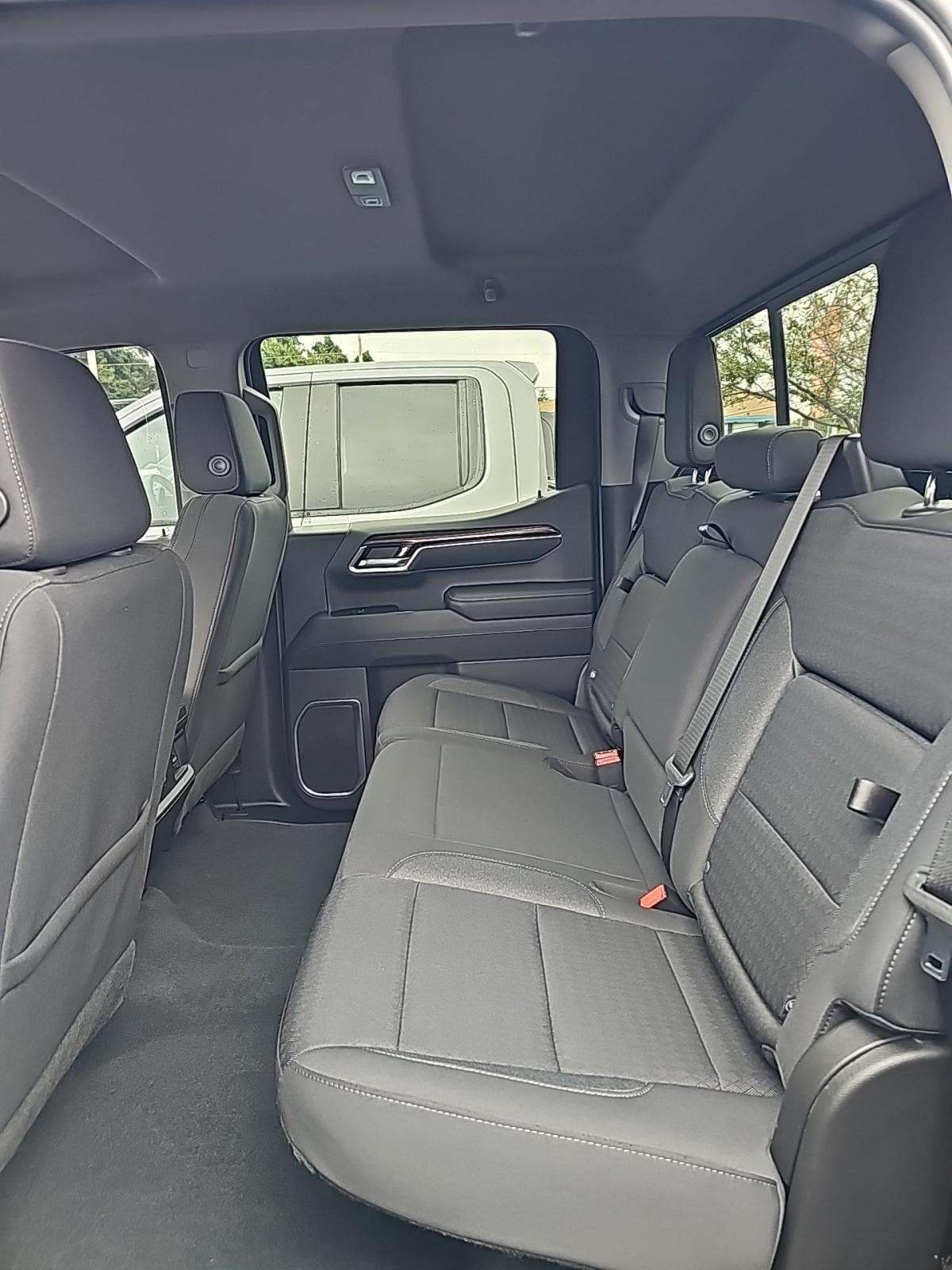 2023 Chevrolet Silverado 1500 RST AWD