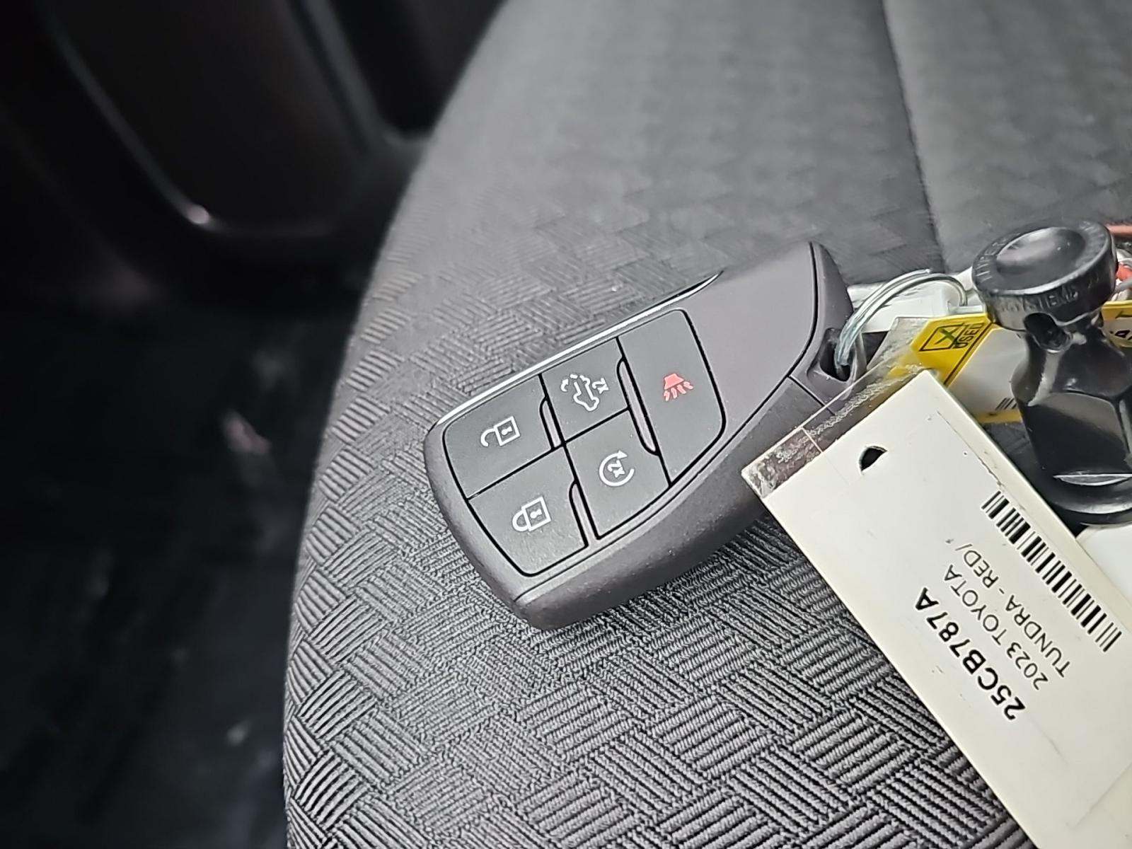 2023 Chevrolet Silverado 1500 RST AWD