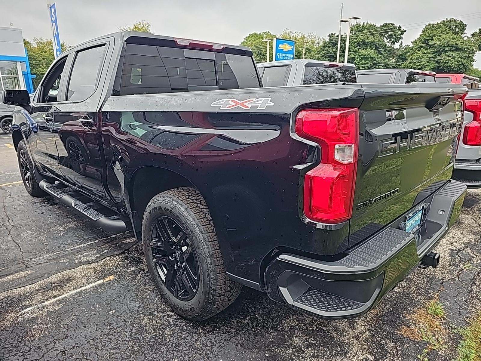 2023 Chevrolet Silverado 1500 RST AWD
