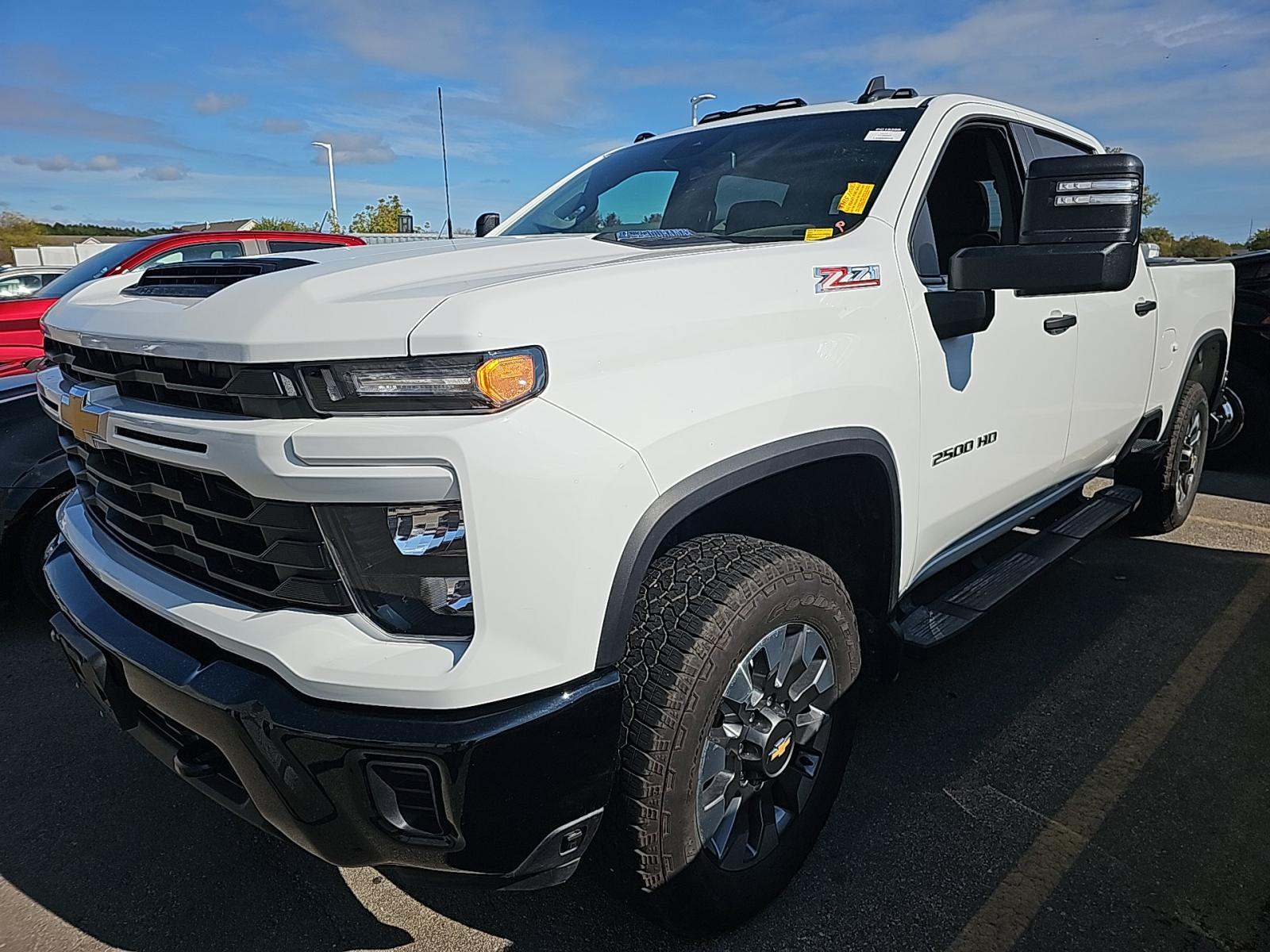 2024 Chevrolet Silverado 2500HD Custom AWD