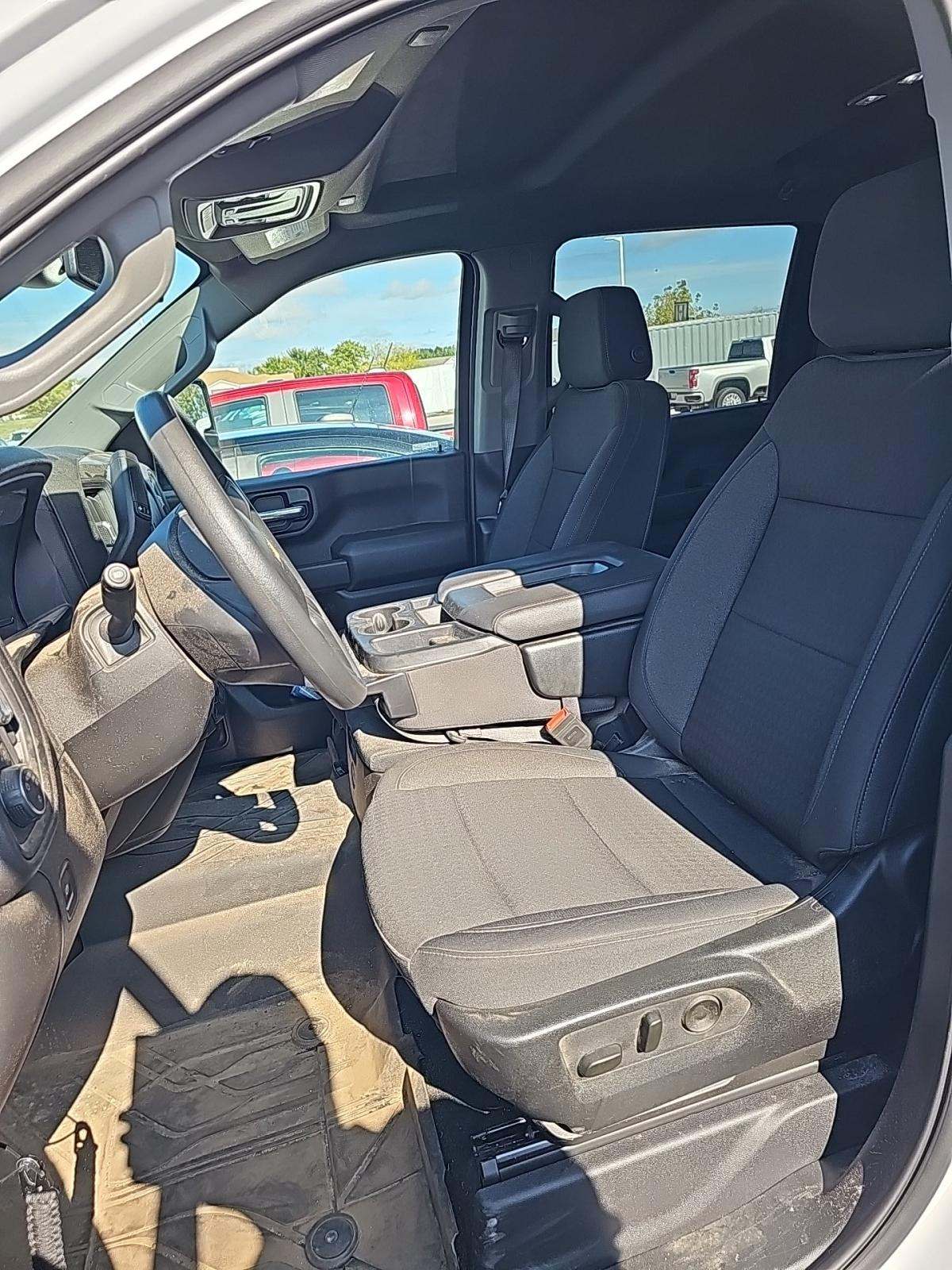 2024 Chevrolet Silverado 2500HD Custom AWD