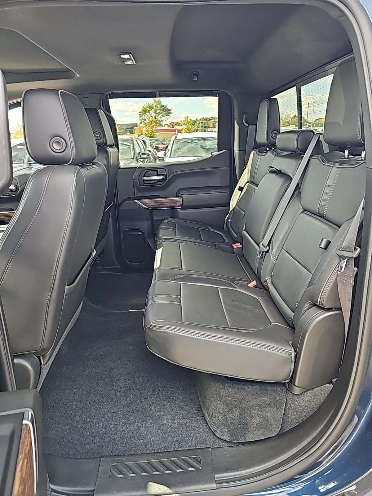 2019 Chevrolet Silverado 1500 High Country AWD