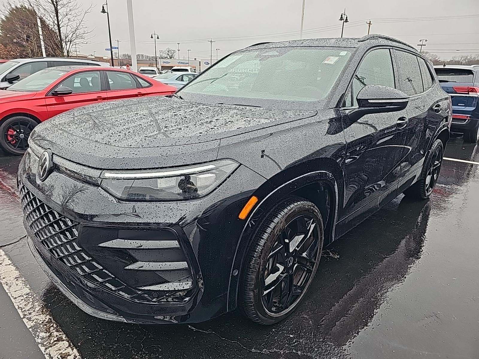 2025 Volkswagen Tiguan 2.0T SE R-Line Black AWD