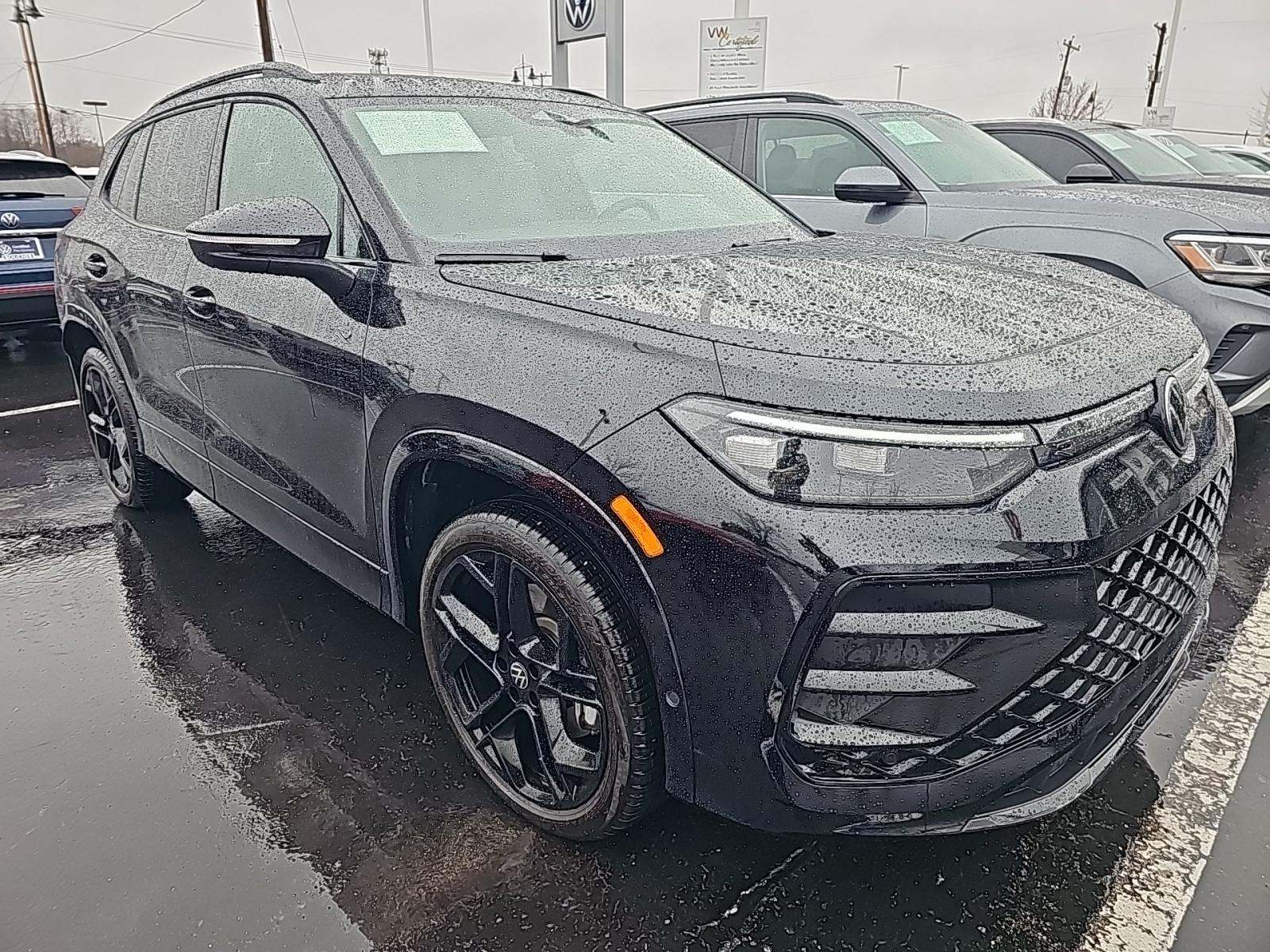 2025 Volkswagen Tiguan 2.0T SE R-Line Black AWD