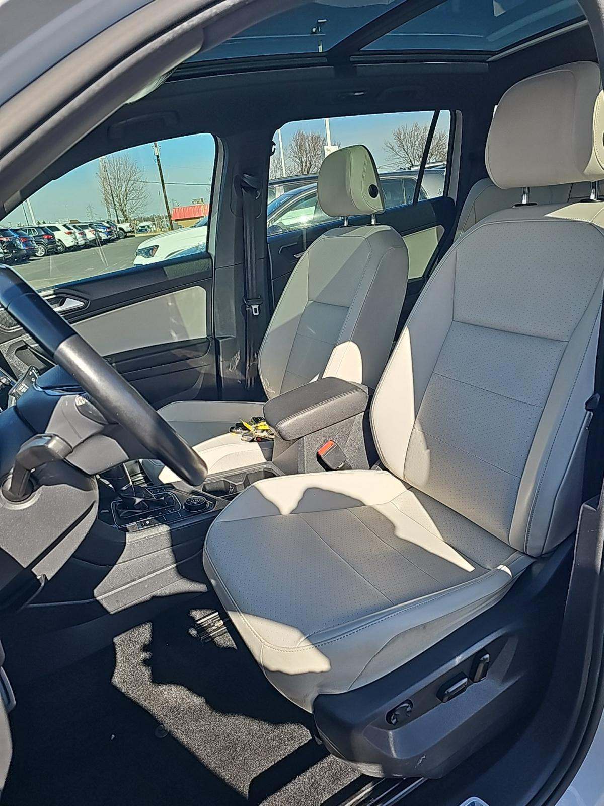 2019 Volkswagen Tiguan 2.0T SEL R-Line AWD