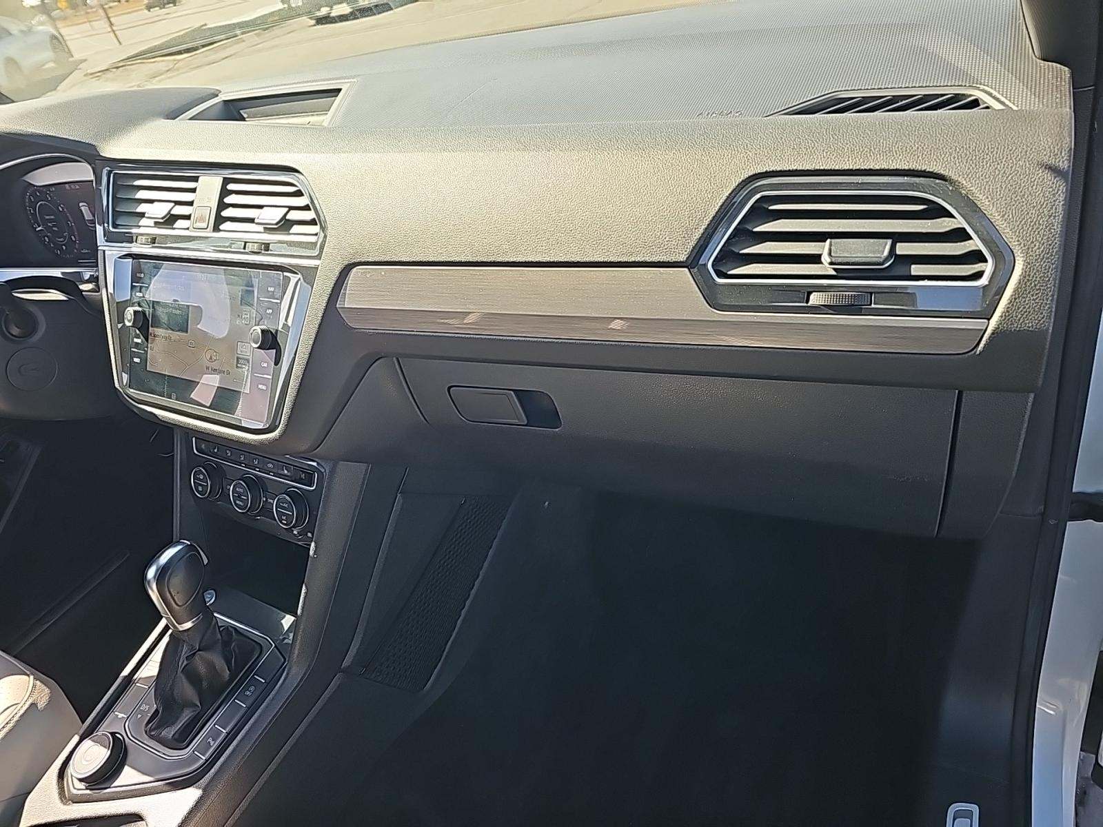 2019 Volkswagen Tiguan 2.0T SEL R-Line AWD