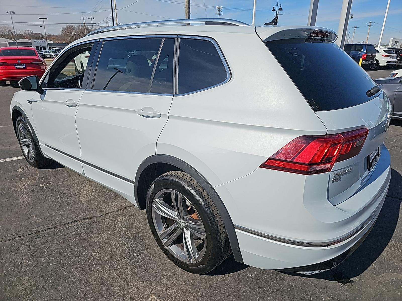 2019 Volkswagen Tiguan 2.0T SEL R-Line AWD