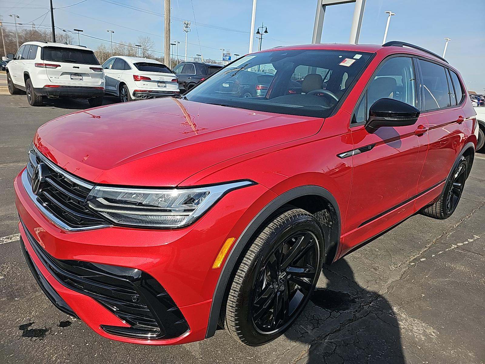 2024 Volkswagen Tiguan 2.0T SE R-Line Black AWD