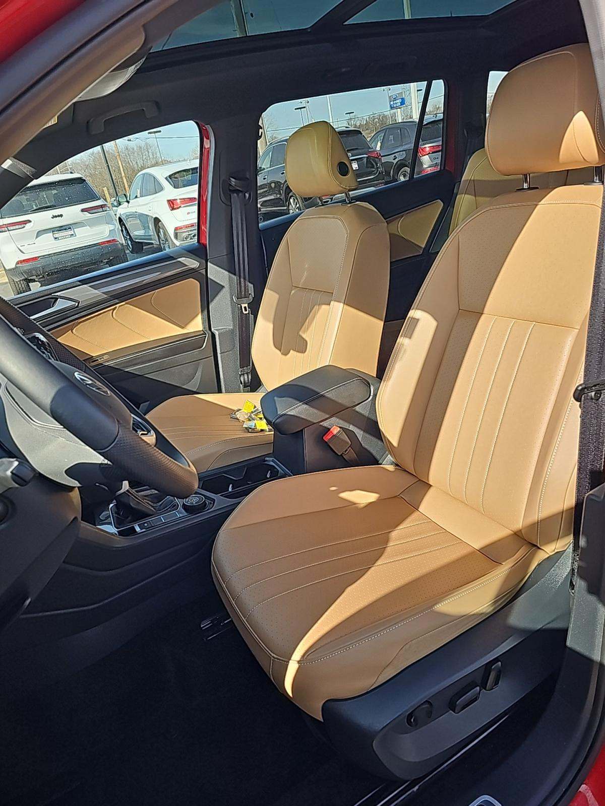 2024 Volkswagen Tiguan 2.0T SE R-Line Black AWD