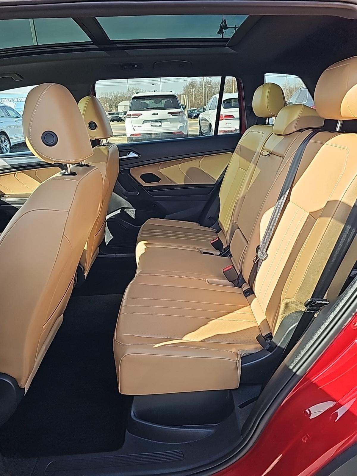 2024 Volkswagen Tiguan 2.0T SE R-Line Black AWD