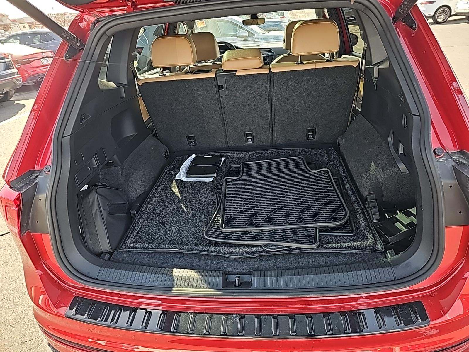 2024 Volkswagen Tiguan 2.0T SE R-Line Black AWD