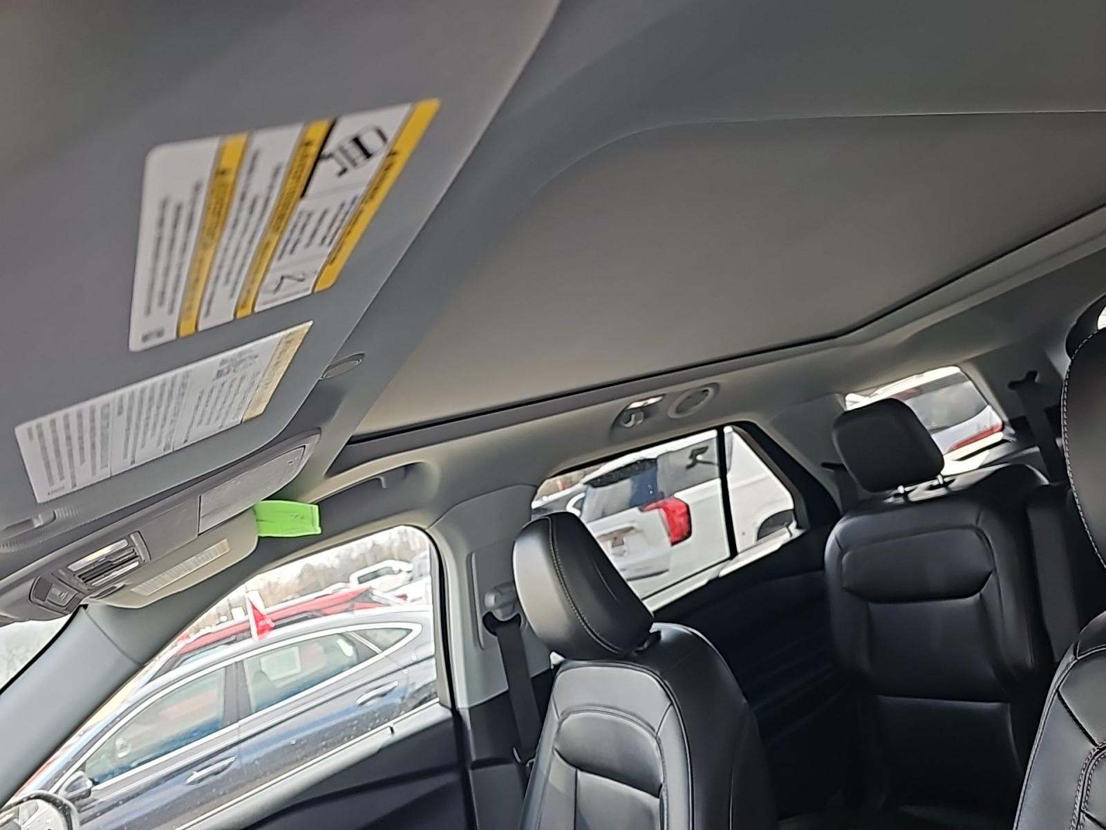 2022 Ford Explorer XLT AWD