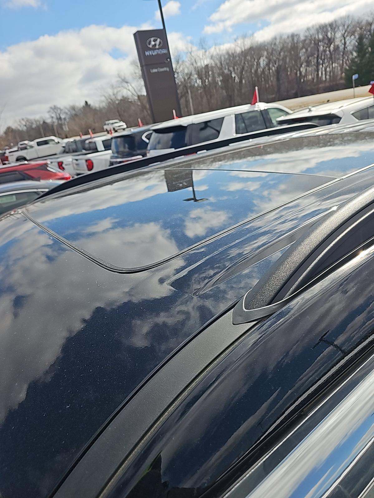 2022 Ford Explorer XLT AWD