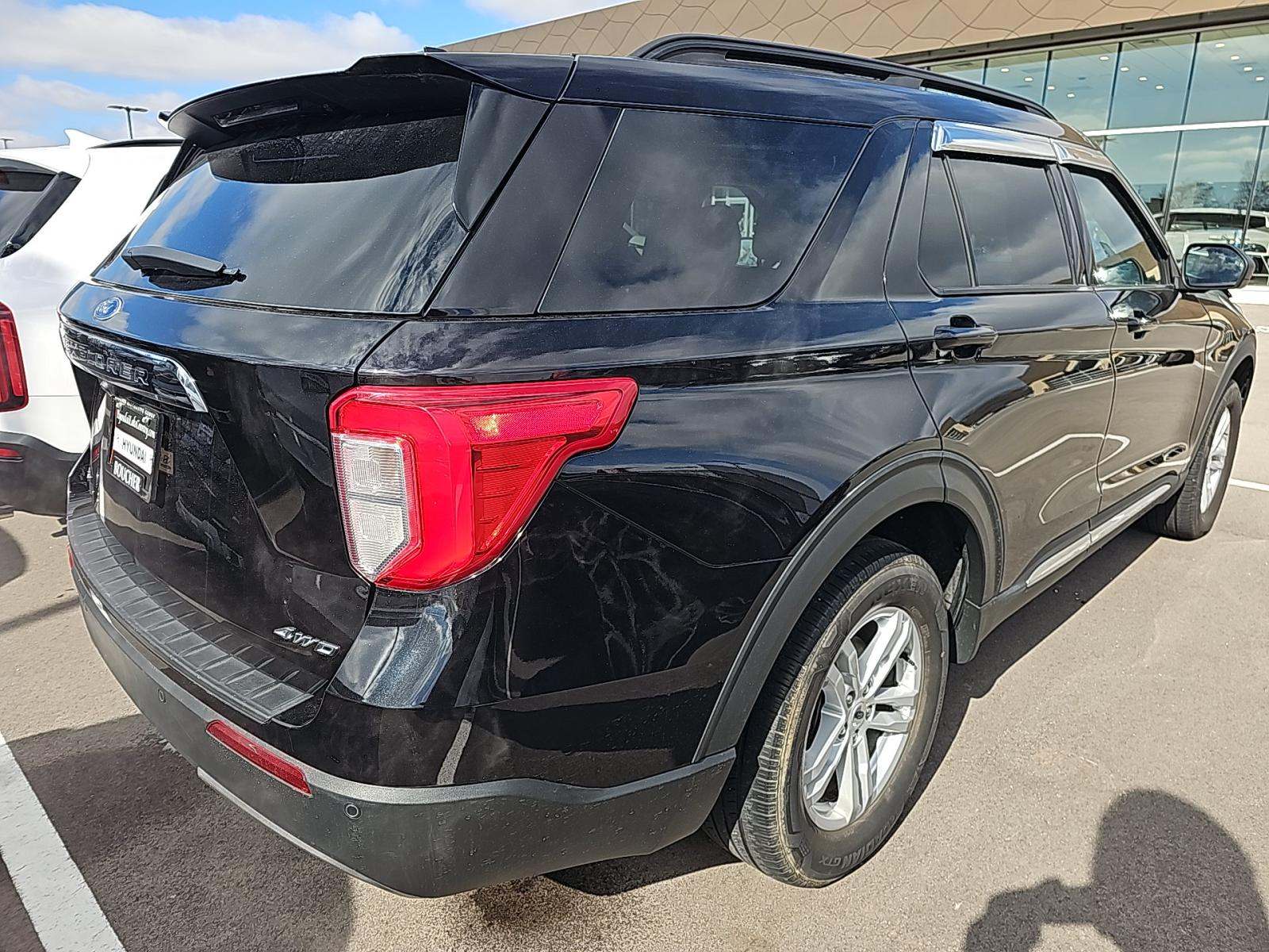 2022 Ford Explorer XLT AWD