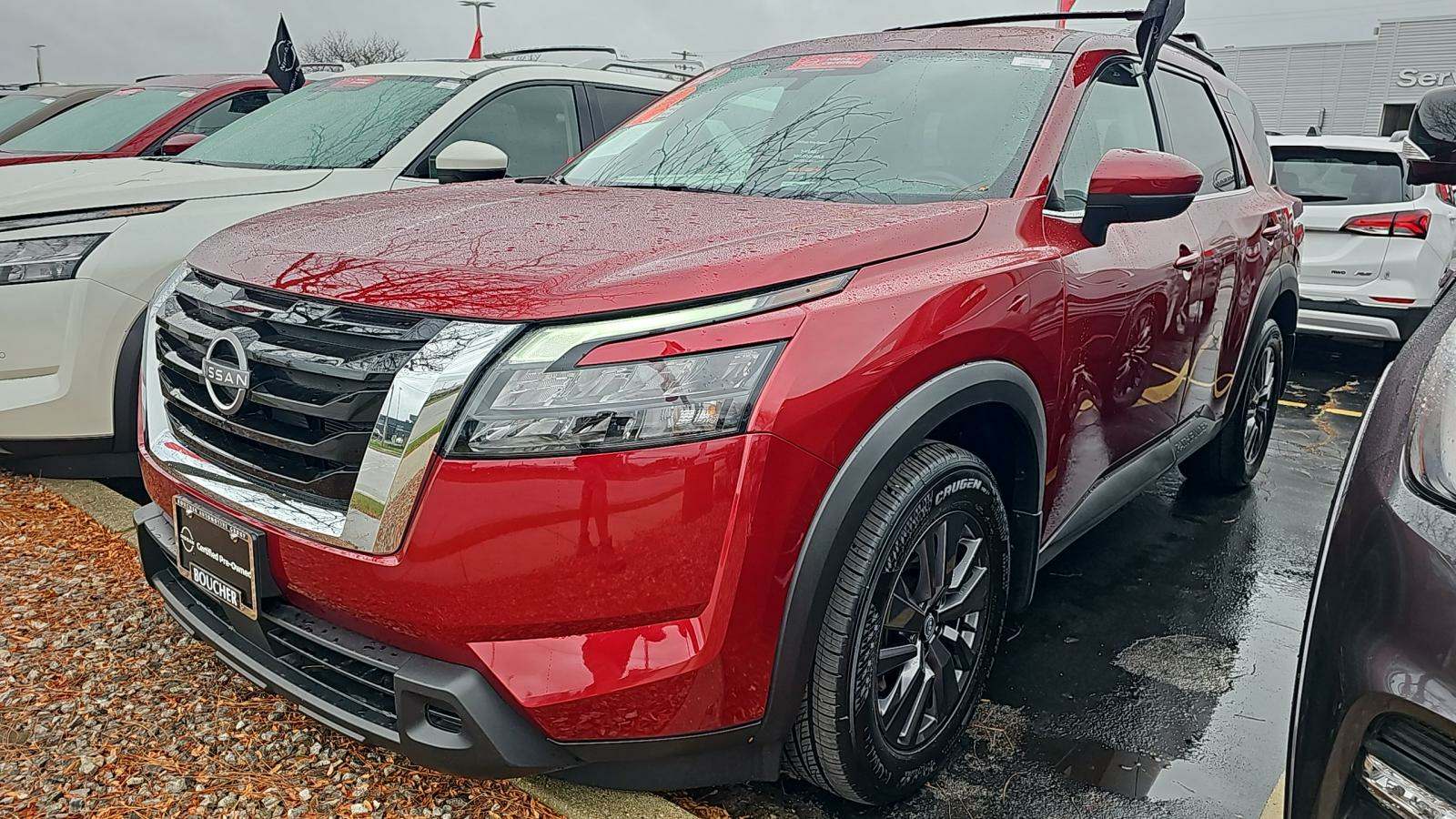 2023 Nissan Pathfinder SV